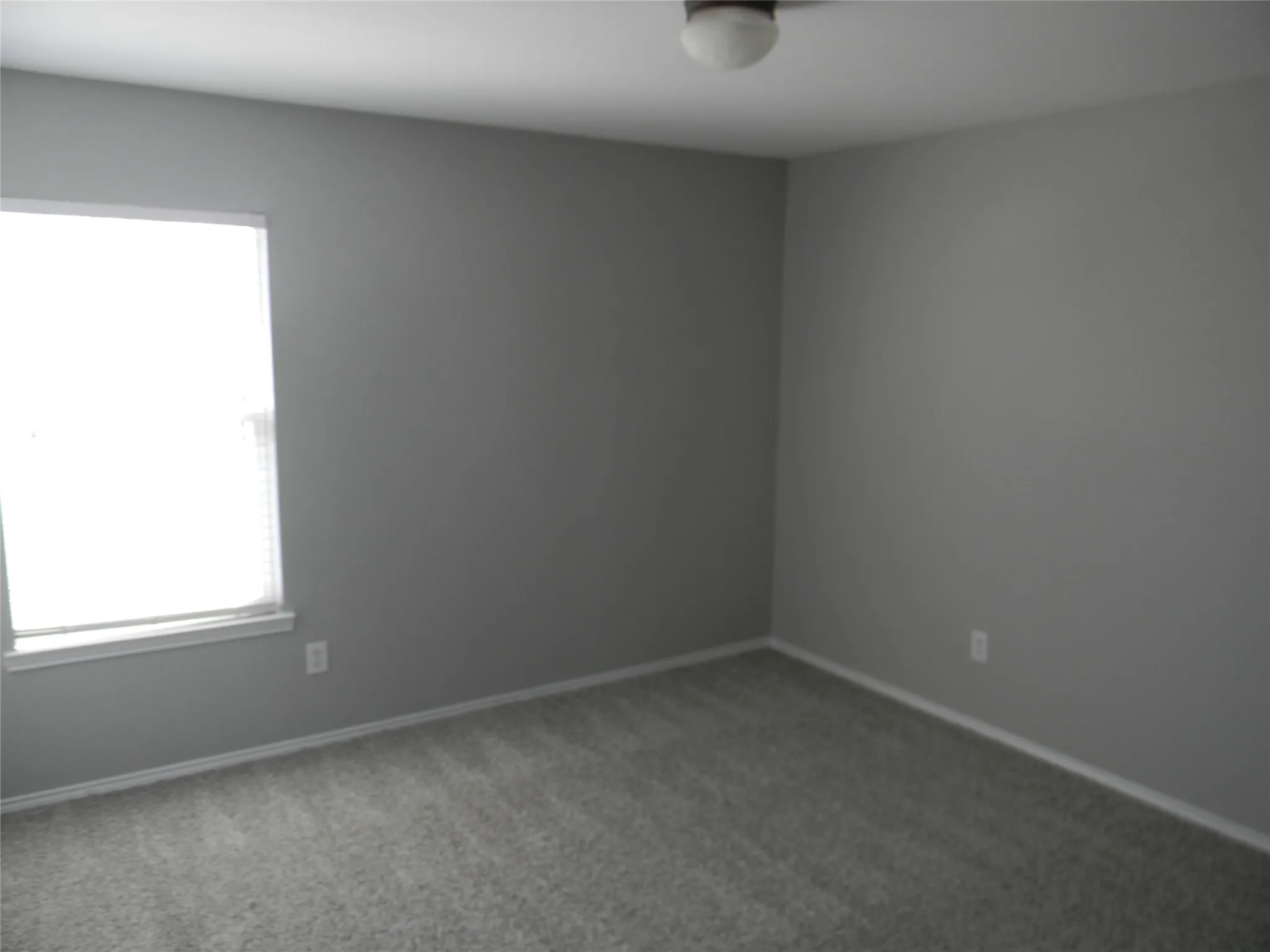 Single Family Residence For Rent in Tarrant County , 4636 Mountain Oak Street, Fort Worth, Texas 76244, 3 Bedroom, 3 Bathroom, 2 Garage spaces, 2,236 Sqft, built in 2007, mls#21277364, Real Estate Agent in Fort Worth, Homes For Rent in Tarrant county, Homes For Rent in Fort Worth, Realtor in Fort Worth Texas, Real Estate Brokerage Independent Realty Texas, Luminita Cordes Realtor