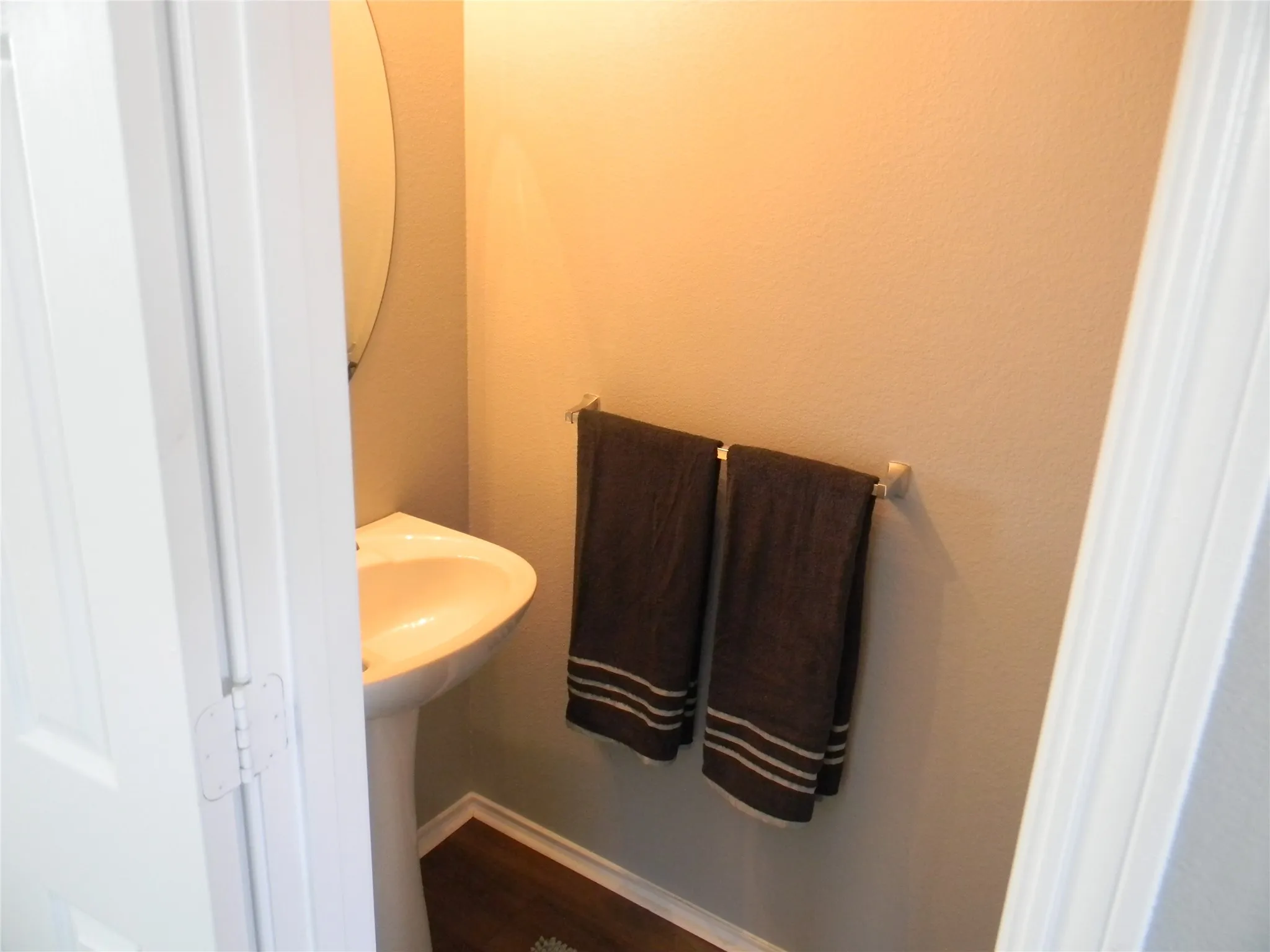 Single Family Residence For Rent in Tarrant County , 4636 Mountain Oak Street, Fort Worth, Texas 76244, 3 Bedroom, 3 Bathroom, 2 Garage spaces, 2,236 Sqft, built in 2007, mls#21277364, Real Estate Agent in Fort Worth, Homes For Rent in Tarrant county, Homes For Rent in Fort Worth, Realtor in Fort Worth Texas, Real Estate Brokerage Independent Realty Texas, Luminita Cordes Realtor