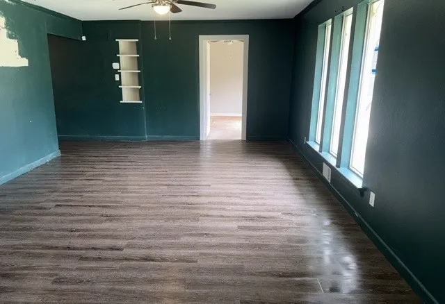 Single Family Residence For Sale in Hopkins County , 320 Highland Drive, Sulphur Springs, Texas 75482, 4 Bedroom, 3 Bathroom, Garage spaces, 2,939 Sqft, built in 1964, mls#21273713, Real Estate Agent in Sulphur Springs, Homes For Sale in Hopkins county, Homes For Sale in Sulphur Springs, Realtor in Sulphur Springs Texas, Real Estate Brokerage Independent Realty Texas, Luminita Cordes Realtor
