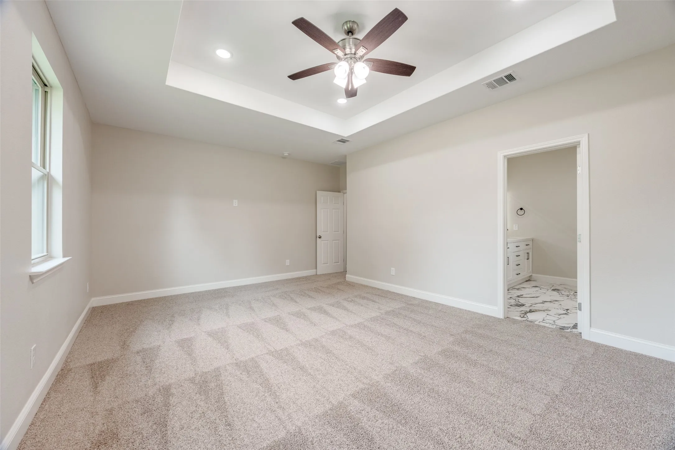 Single Family Residence For Sale in Hunt County , 1704 Kings Lane, Commerce, Texas 75428, 4 Bedrooms, 3 Bathrooms, 2 Garage spaces, 2,388 Sqft, built in 2025, Price $420,500, mls#21277414, Real Estate Agent in Commerce, Homes For Sale in Hunt county, Homes For Sale in Commerce, Realtor in Commerce Texas, Real Estate Brokerage Independent Realty Texas, Luminita Cordes Realtor