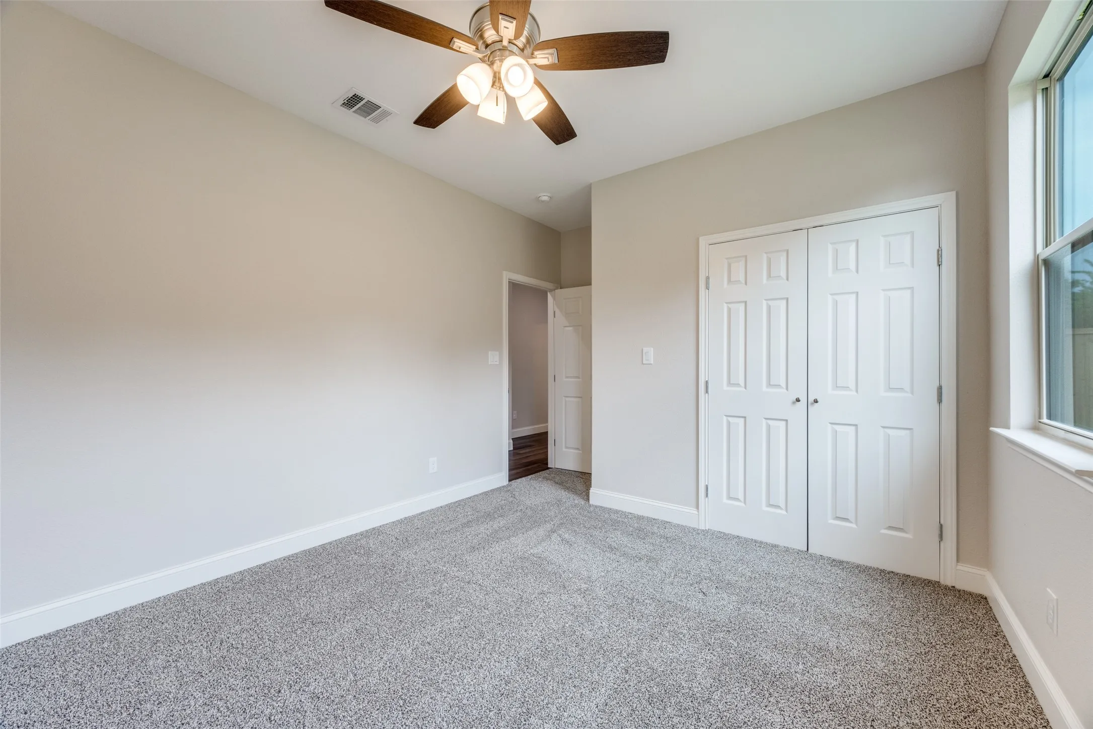 Single Family Residence For Sale in Hunt County , 1704 Kings Lane, Commerce, Texas 75428, 4 Bedrooms, 3 Bathrooms, 2 Garage spaces, 2,388 Sqft, built in 2025, Price $420,500, mls#21277414, Real Estate Agent in Commerce, Homes For Sale in Hunt county, Homes For Sale in Commerce, Realtor in Commerce Texas, Real Estate Brokerage Independent Realty Texas, Luminita Cordes Realtor