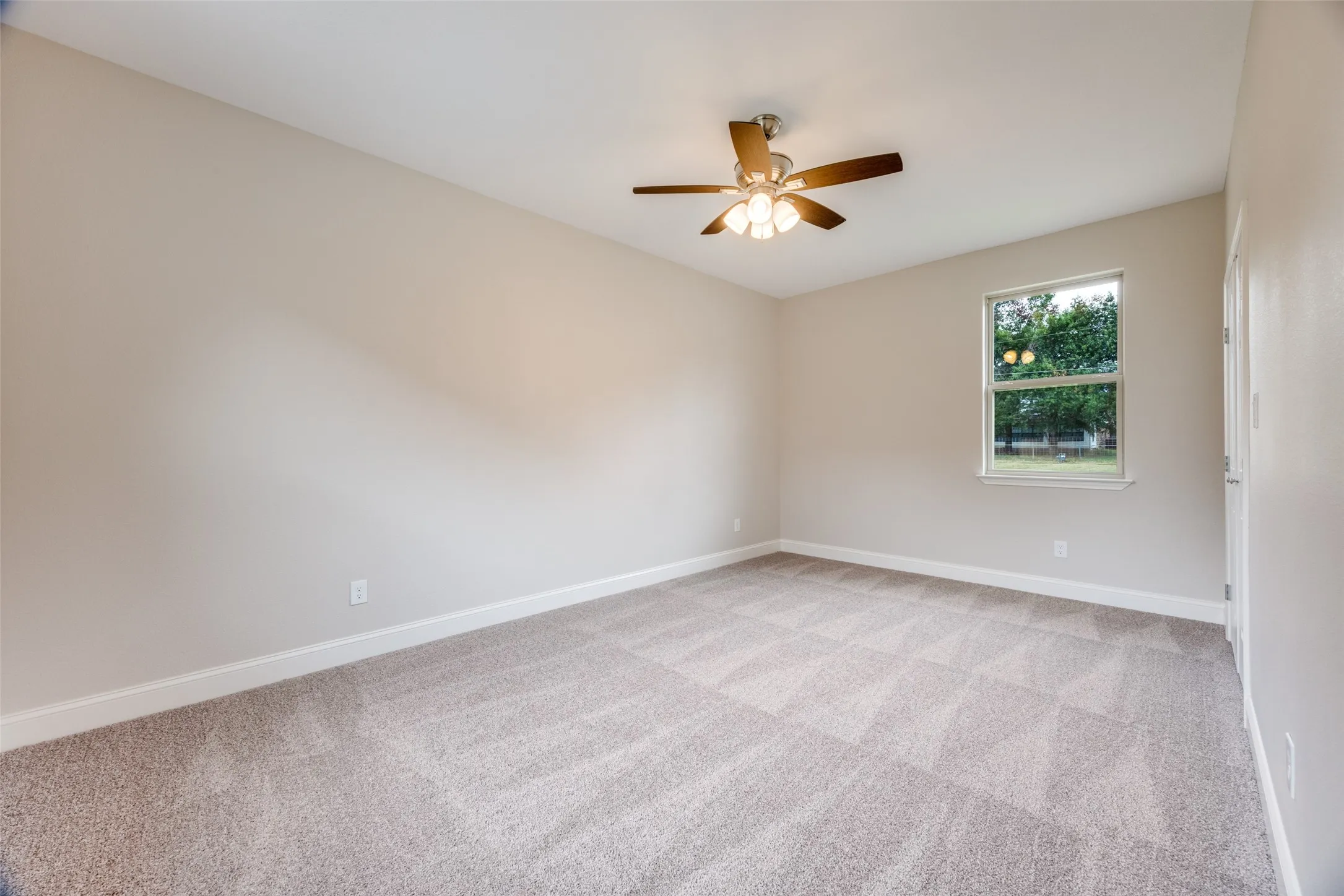 Single Family Residence For Sale in Hunt County , 1704 Kings Lane, Commerce, Texas 75428, 4 Bedrooms, 3 Bathrooms, 2 Garage spaces, 2,388 Sqft, built in 2025, Price $420,500, mls#21277414, Real Estate Agent in Commerce, Homes For Sale in Hunt county, Homes For Sale in Commerce, Realtor in Commerce Texas, Real Estate Brokerage Independent Realty Texas, Luminita Cordes Realtor