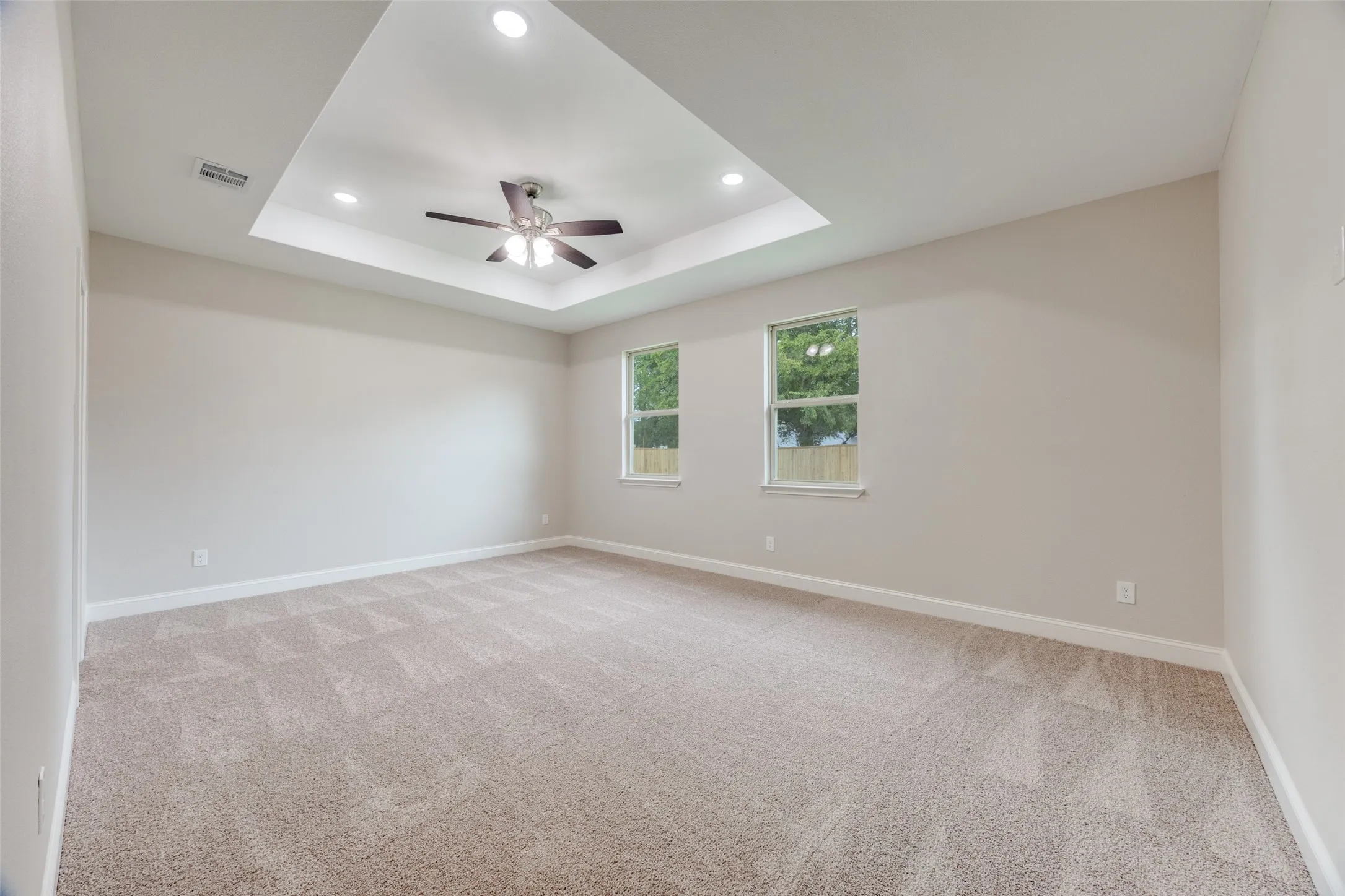 Single Family Residence For Sale in Hunt County , 1704 Kings Lane, Commerce, Texas 75428, 4 Bedrooms, 3 Bathrooms, 2 Garage spaces, 2,388 Sqft, built in 2025, Price $420,500, mls#21277414, Real Estate Agent in Commerce, Homes For Sale in Hunt county, Homes For Sale in Commerce, Realtor in Commerce Texas, Real Estate Brokerage Independent Realty Texas, Luminita Cordes Realtor