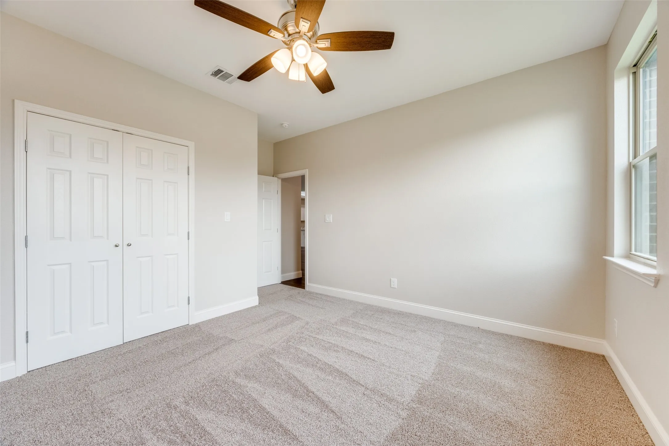 Single Family Residence For Sale in Hunt County , 1704 Kings Lane, Commerce, Texas 75428, 4 Bedrooms, 3 Bathrooms, 2 Garage spaces, 2,388 Sqft, built in 2025, Price $420,500, mls#21277414, Real Estate Agent in Commerce, Homes For Sale in Hunt county, Homes For Sale in Commerce, Realtor in Commerce Texas, Real Estate Brokerage Independent Realty Texas, Luminita Cordes Realtor