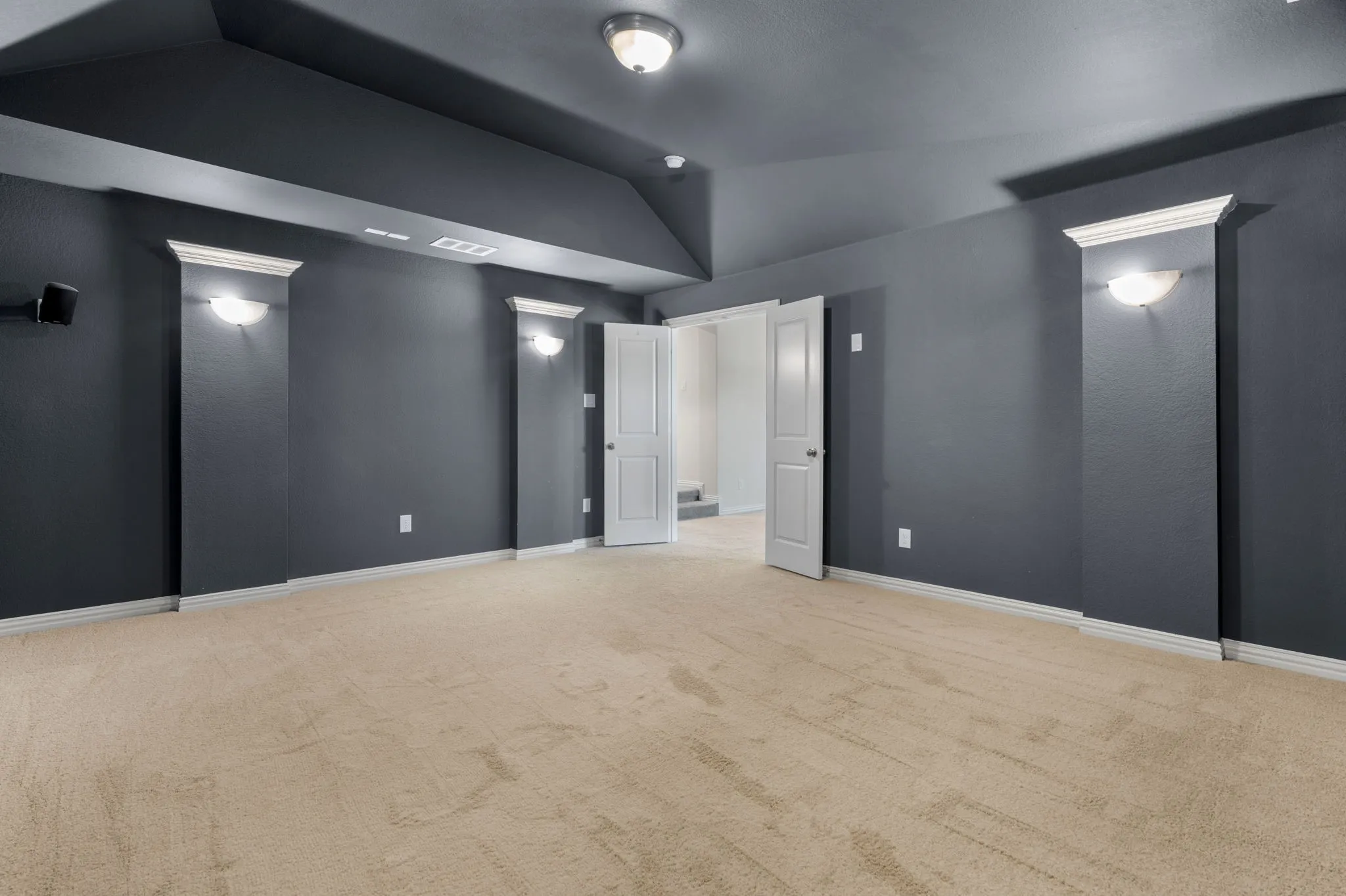 Single Family Residence For Sale in Denton County , 1413 10th Street, Argyle, Texas 76226, 4 Bedroom, 3 Bathroom, 3 Garage spaces, 3,459 Sqft, built in 2017, mls#21277441, Real Estate Agent in Argyle, Homes For Sale in Denton county, Homes For Sale in Argyle, Realtor in Argyle Texas, Real Estate Brokerage Independent Realty Texas, Luminita Cordes Realtor