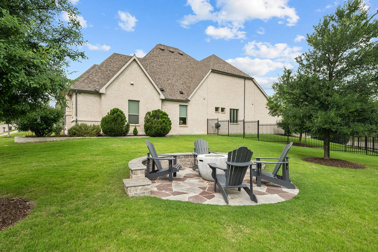 Single Family Residence For Sale in Collin County , 3521 Newport Drive, Prosper, Texas 75078, 4 Bedroom, 5 Bathroom, 3 Garage spaces, 4,034 Sqft, built in 2017, mls#21277448, Real Estate Agent in Prosper, Homes For Sale in Collin county, Homes For Sale in Prosper, Realtor in Prosper Texas, Real Estate Brokerage Independent Realty Texas, Luminita Cordes Realtor