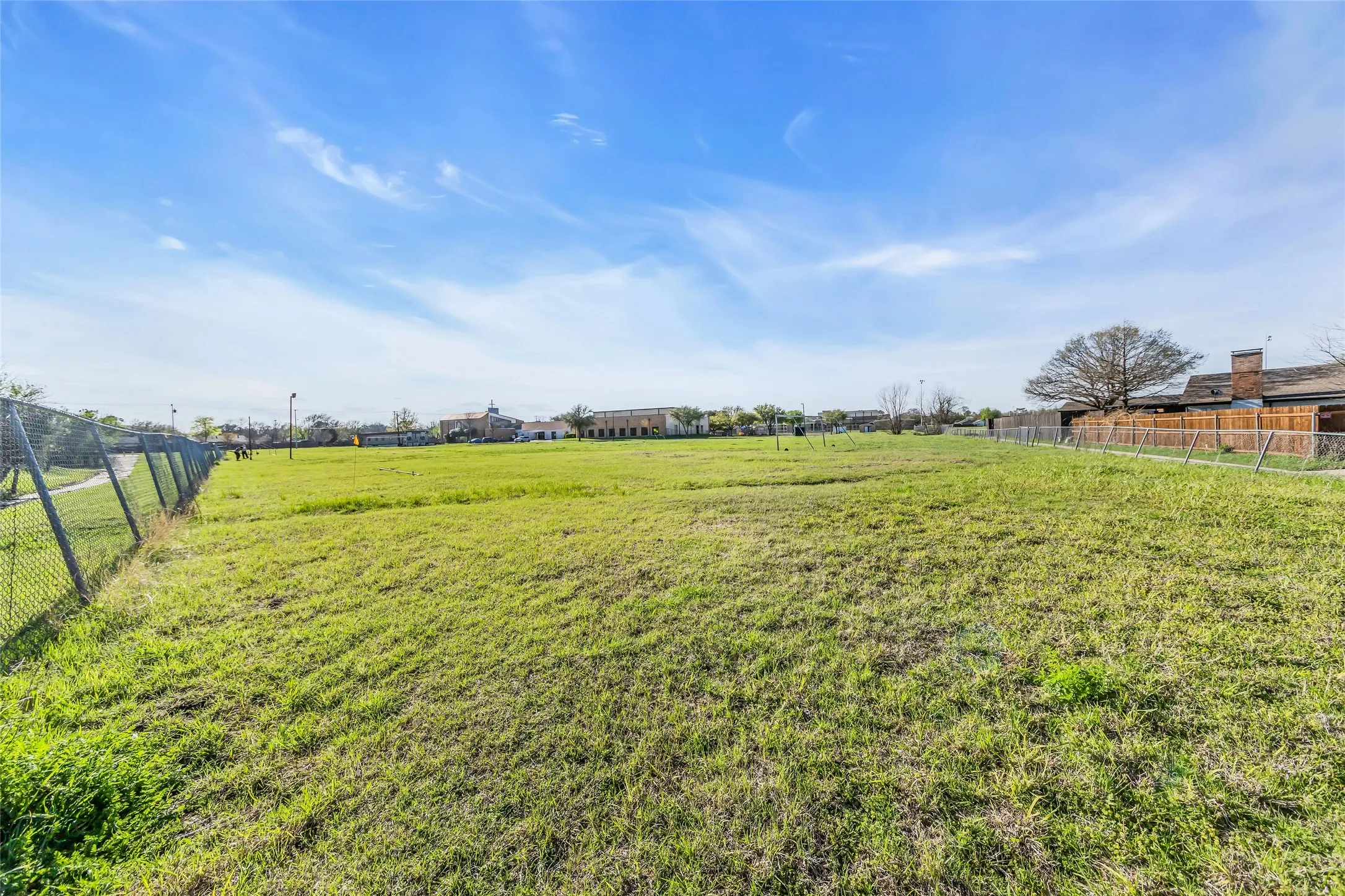 Unimproved Land For Sale in Dallas County , 5134 Northwest Highway, Garland, Texas 75043, 0, 0, Garage spaces, 0 Sqft, built in 0, Price $695,000, mls#21277411, Real Estate Agent in Garland, Homes For Sale in Dallas county, Homes For Sale in Garland, Realtor in Garland Texas, Real Estate Brokerage Independent Realty Texas, Luminita Cordes Realtor