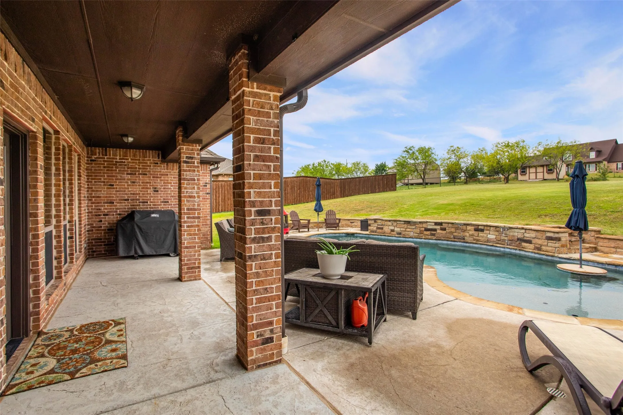 Single Family Residence For Sale in Parker County , 258 Scenic View Drive, Aledo, Texas 76008, 4 Bedroom, 4 Bathroom, 3 Garage spaces, 3,363 Sqft, built in 2014, Price $699,500, mls#21277442, Real Estate Agent in Aledo, Homes For Sale in Parker county, Homes For Sale in Aledo, Realtor in Aledo Texas, Real Estate Brokerage Independent Realty Texas, Luminita Cordes Realtor