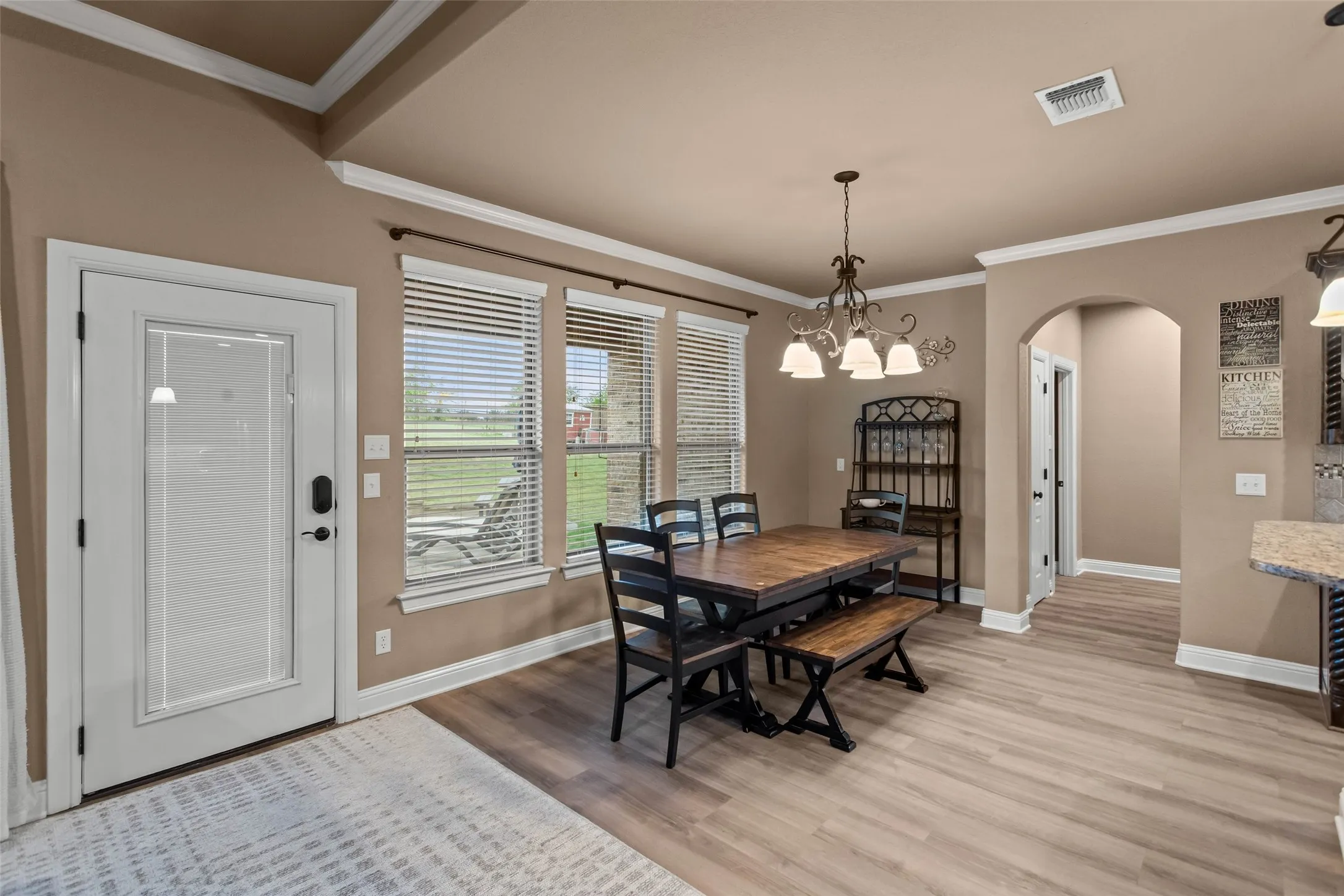 Single Family Residence For Sale in Parker County , 258 Scenic View Drive, Aledo, Texas 76008, 4 Bedroom, 4 Bathroom, 3 Garage spaces, 3,363 Sqft, built in 2014, Price $699,500, mls#21277442, Real Estate Agent in Aledo, Homes For Sale in Parker county, Homes For Sale in Aledo, Realtor in Aledo Texas, Real Estate Brokerage Independent Realty Texas, Luminita Cordes Realtor