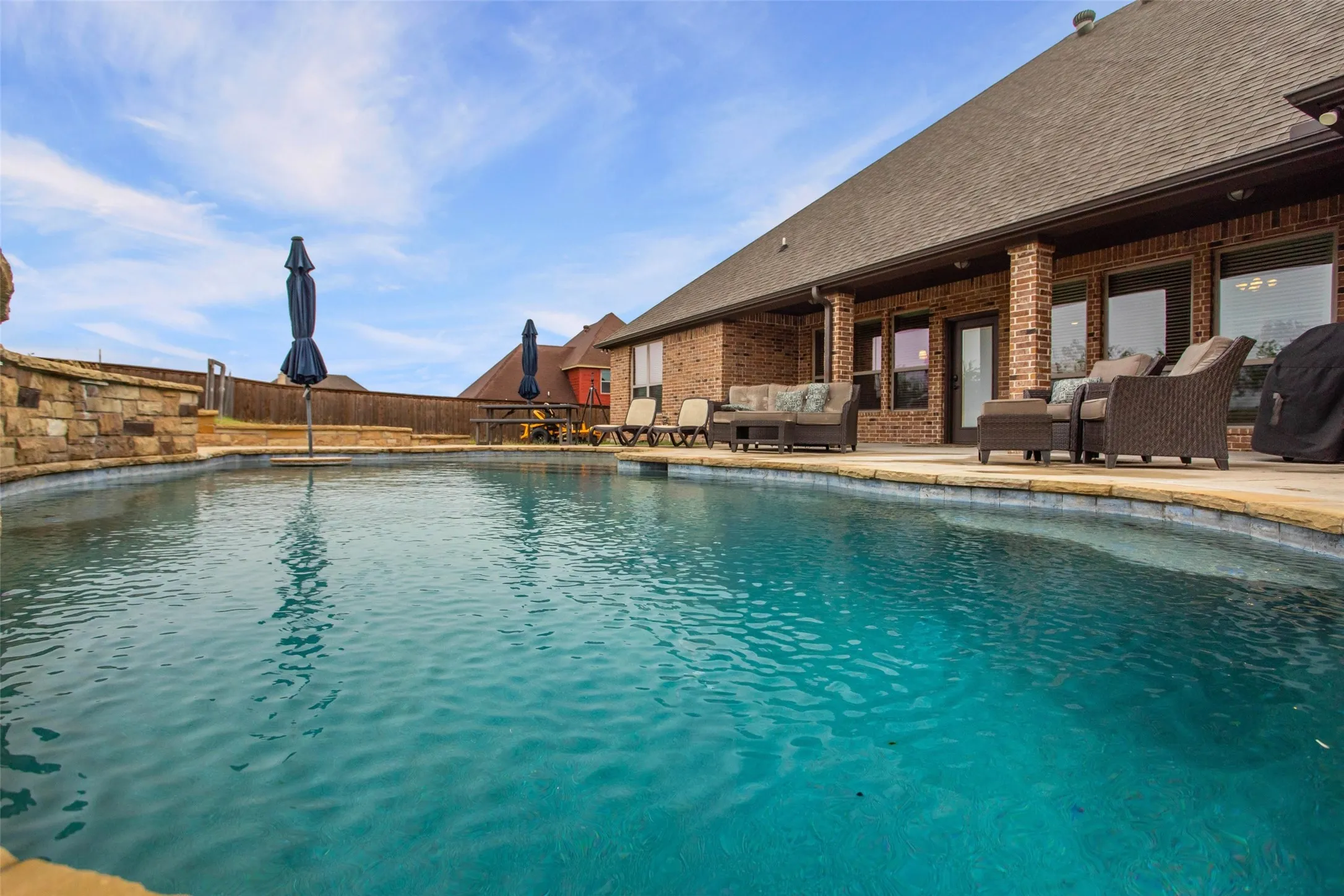 Single Family Residence For Sale in Parker County , 258 Scenic View Drive, Aledo, Texas 76008, 4 Bedroom, 4 Bathroom, 3 Garage spaces, 3,363 Sqft, built in 2014, Price $699,500, mls#21277442, Real Estate Agent in Aledo, Homes For Sale in Parker county, Homes For Sale in Aledo, Realtor in Aledo Texas, Real Estate Brokerage Independent Realty Texas, Luminita Cordes Realtor