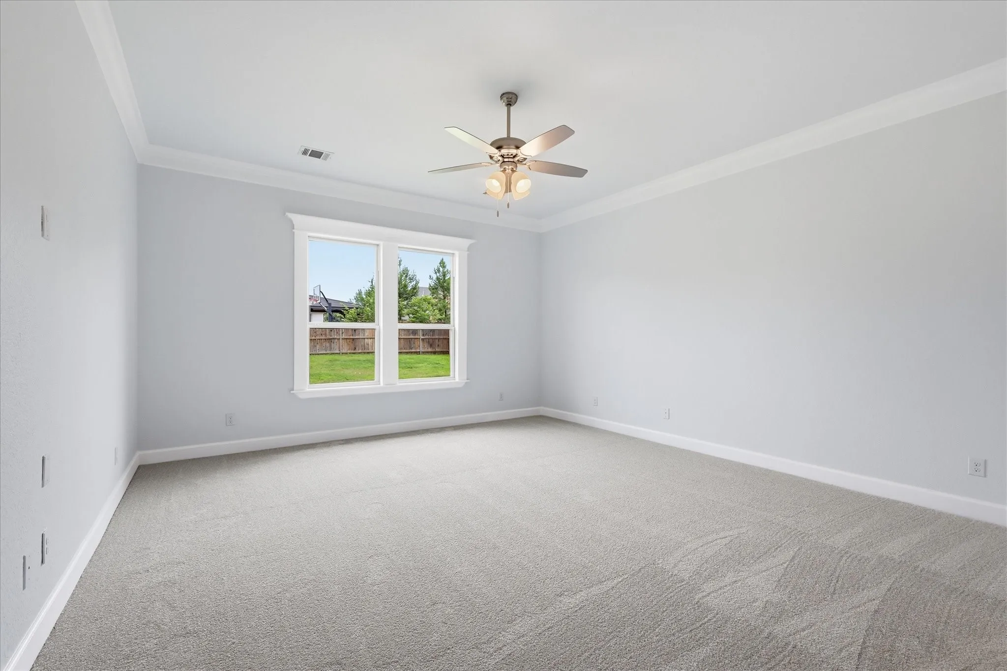 Single Family Residence For Sale in Tarrant County , 7417 Seclusion Ridge Drive, Arlington, Texas 76001, 4 Bedroom, 4 Bathroom, 2 Garage spaces, 3,917 Sqft, built in 2017, mls#21277194, Real Estate Agent in Arlington, Homes For Sale in Tarrant county, Homes For Sale in Arlington, Realtor in Arlington Texas, Real Estate Brokerage Independent Realty Texas, Luminita Cordes Realtor
