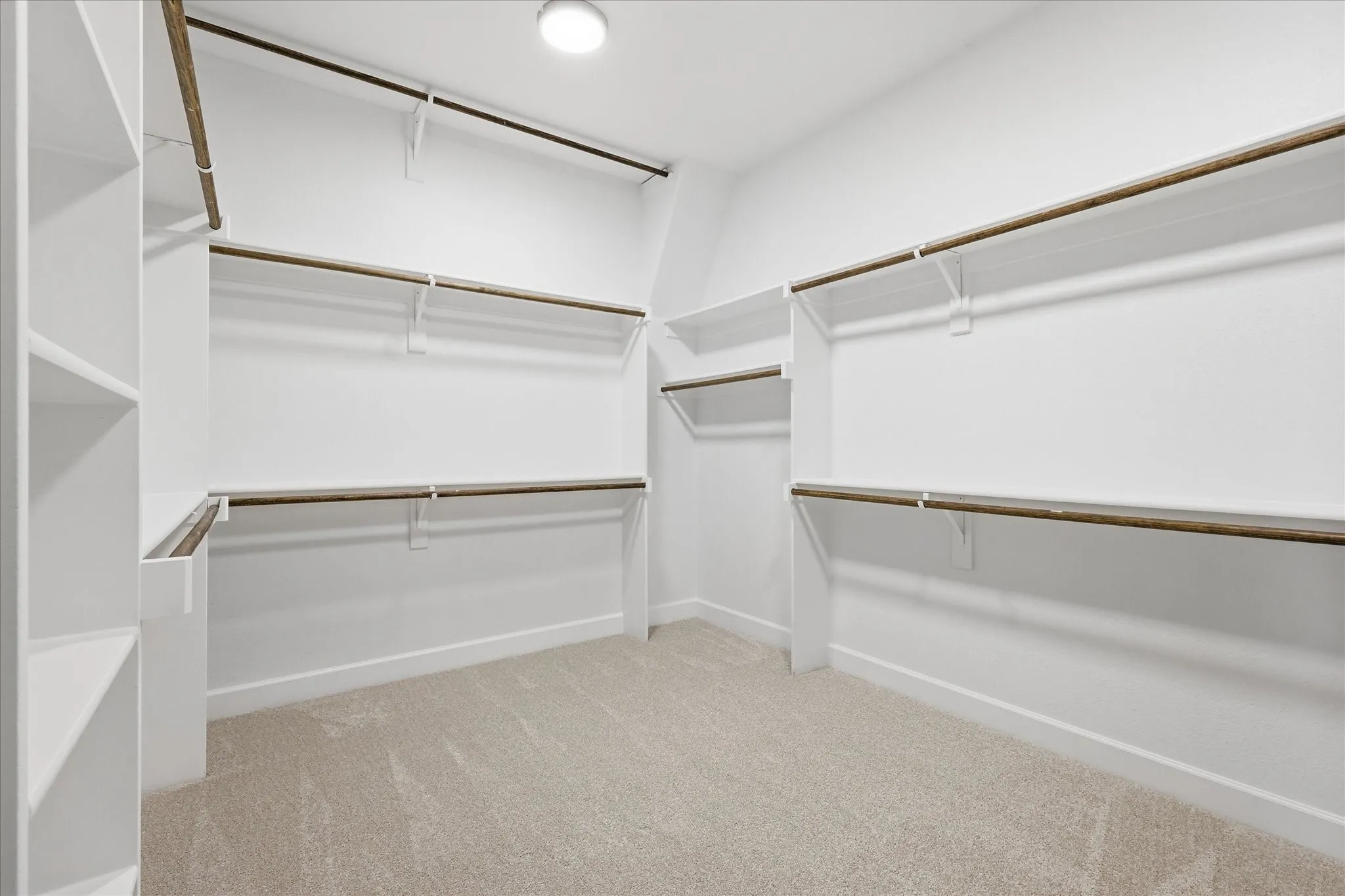 Single Family Residence For Sale in Tarrant County , 7417 Seclusion Ridge Drive, Arlington, Texas 76001, 4 Bedroom, 4 Bathroom, 2 Garage spaces, 3,917 Sqft, built in 2017, mls#21277194, Real Estate Agent in Arlington, Homes For Sale in Tarrant county, Homes For Sale in Arlington, Realtor in Arlington Texas, Real Estate Brokerage Independent Realty Texas, Luminita Cordes Realtor