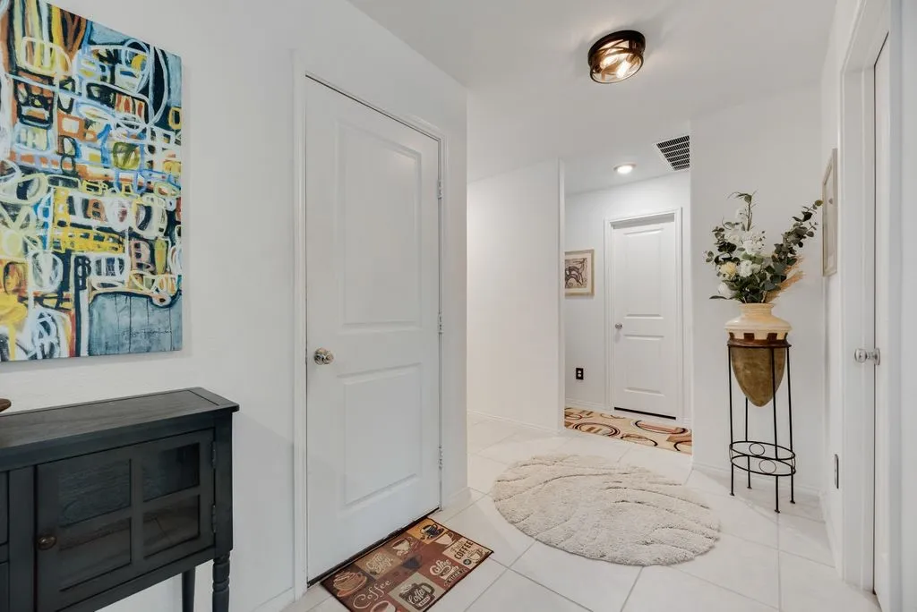 Single Family Residence For Sale in Ellis County , 712 Odlozil Lane, Ennis, Texas 75119, 3 Bedroom, 2 Bathroom, 2 Garage spaces, 1,522 Sqft, built in 2022, mls#21277466, Real Estate Agent in Ennis, Homes For Sale in Ellis county, Homes For Sale in Ennis, Realtor in Ennis Texas, Real Estate Brokerage Independent Realty Texas, Luminita Cordes Realtor