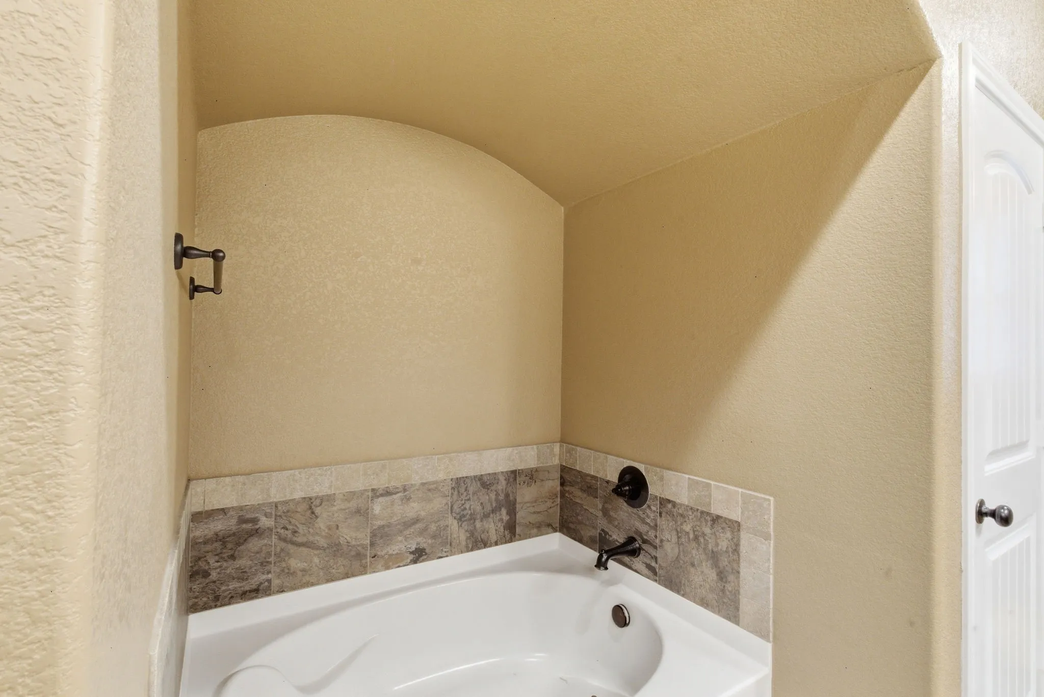 For Sale in Erath County , 940 Elk Rdg Drive, Stephenville, Texas 76401, 3 Bedroom, 2 Bathroom, 2 Garage spaces, 0 Sqft, built in 2019, mls#21276659, Real Estate Agent in Stephenville, Homes For Sale in Erath county, Homes For Sale in Stephenville, Realtor in Stephenville Texas, Real Estate Brokerage Independent Realty Texas, Luminita Cordes Realtor