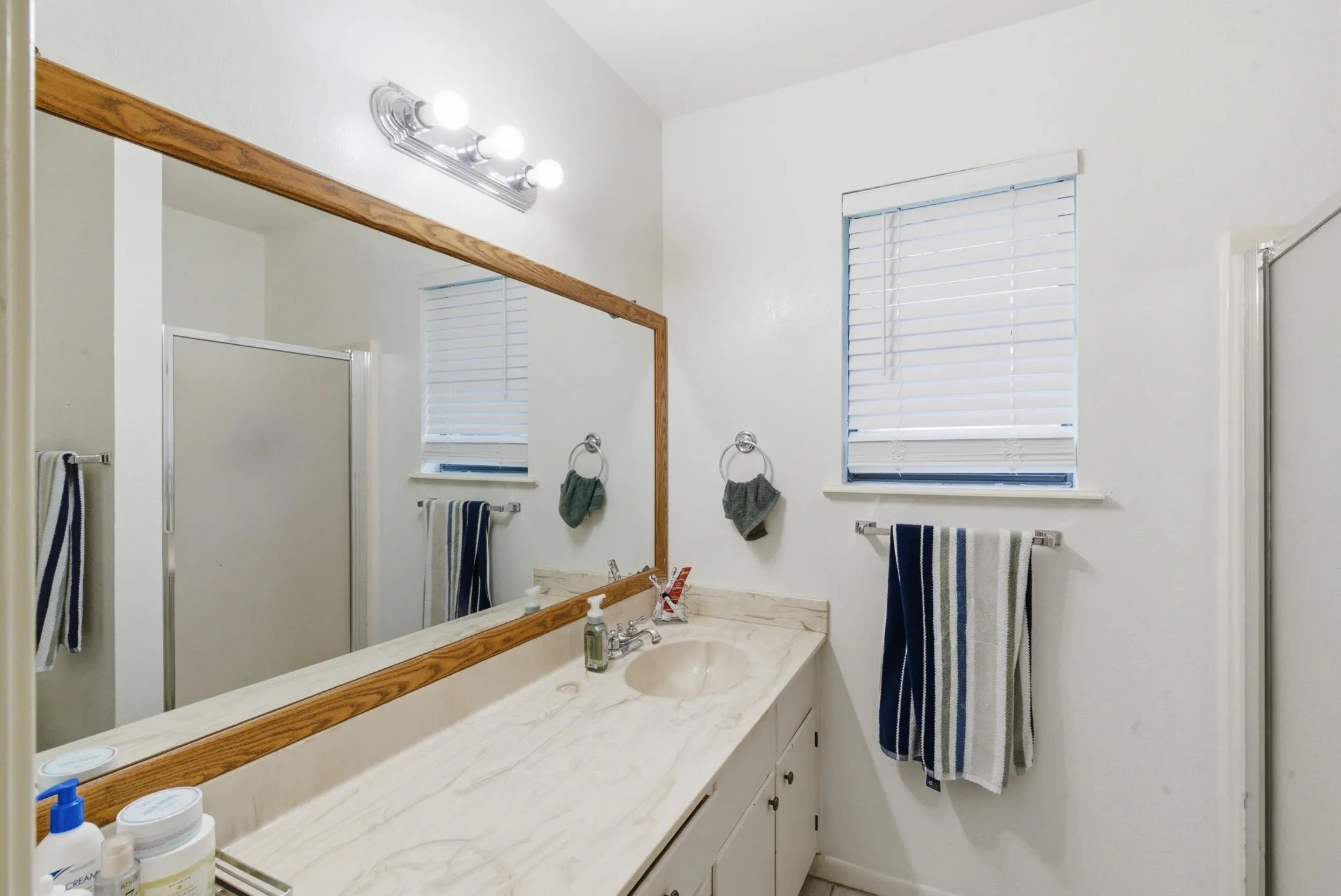 For Sale in Erath County , 209 Moonlight- Trail, Stephenville, Texas 76401, 3 Bedroom, 2 Bathroom, 2 Garage spaces, 0 Sqft, built in 1981, mls#21276346, Real Estate Agent in Stephenville, Homes For Sale in Erath county, Homes For Sale in Stephenville, Realtor in Stephenville Texas, Real Estate Brokerage Independent Realty Texas, Luminita Cordes Realtor