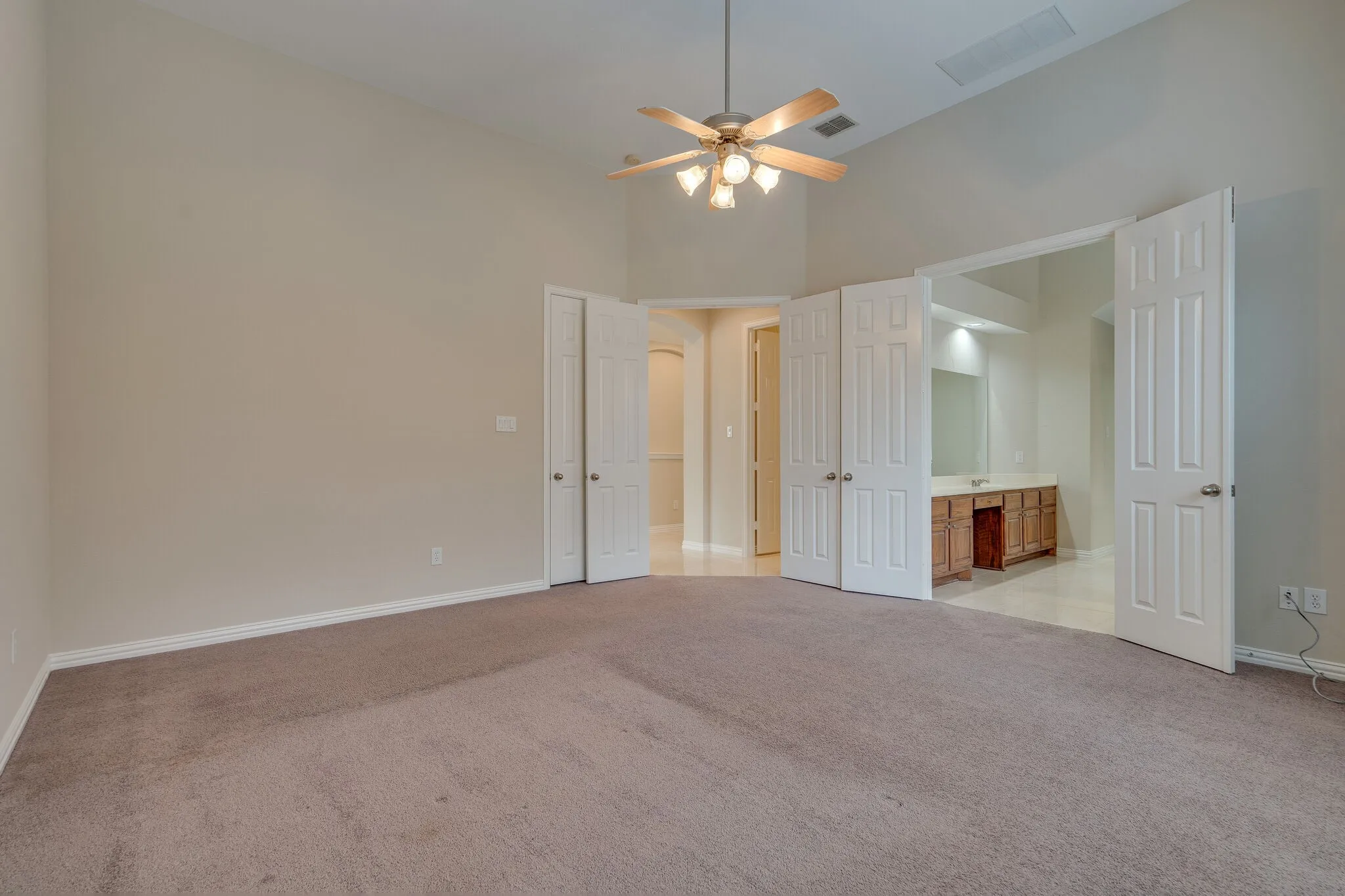 Single Family Residence For Rent in Denton County , 2746 Nightwind Court, Frisco, Texas 75034, 4 Bedroom, 4 Bathroom, 2 Garage spaces, 4,026 Sqft, built in 2004, mls#21274628, Real Estate Agent in Frisco, Homes For Rent in Denton county, Homes For Rent in Frisco, Realtor in Frisco Texas, Real Estate Brokerage Independent Realty Texas, Luminita Cordes Realtor
