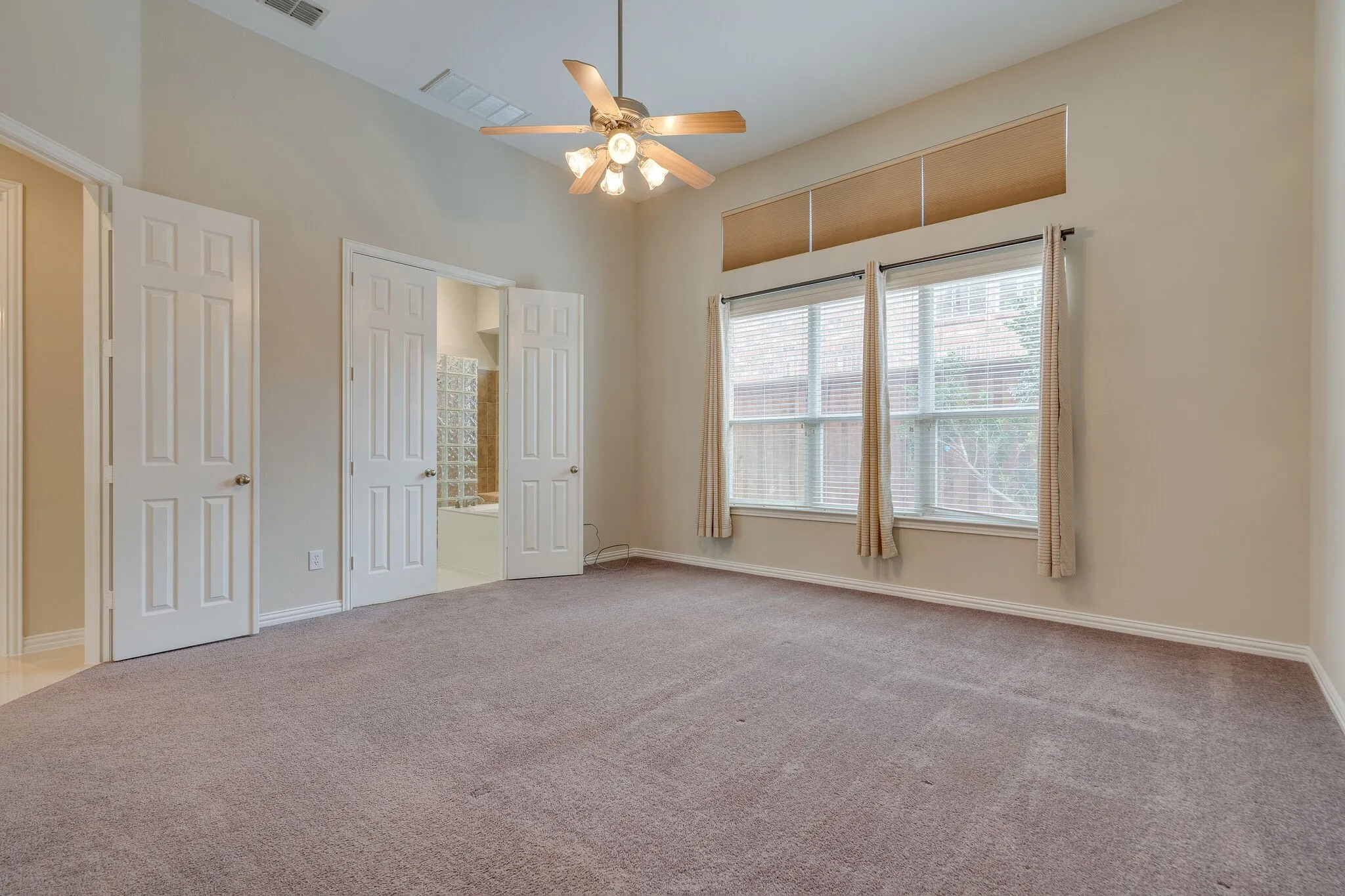 Single Family Residence For Rent in Denton County , 2746 Nightwind Court, Frisco, Texas 75034, 4 Bedroom, 4 Bathroom, 2 Garage spaces, 4,026 Sqft, built in 2004, mls#21274628, Real Estate Agent in Frisco, Homes For Rent in Denton county, Homes For Rent in Frisco, Realtor in Frisco Texas, Real Estate Brokerage Independent Realty Texas, Luminita Cordes Realtor
