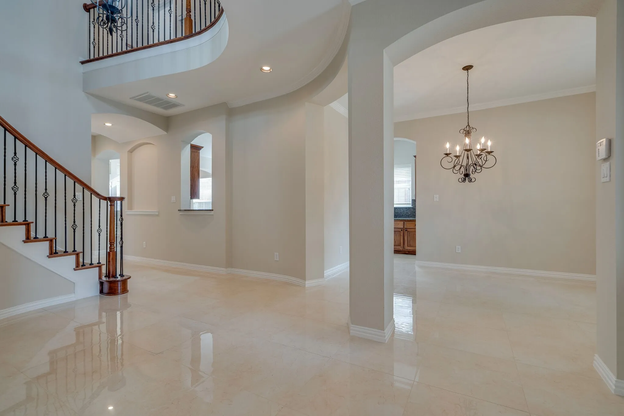 Single Family Residence For Rent in Denton County , 2746 Nightwind Court, Frisco, Texas 75034, 4 Bedroom, 4 Bathroom, 2 Garage spaces, 4,026 Sqft, built in 2004, mls#21274628, Real Estate Agent in Frisco, Homes For Rent in Denton county, Homes For Rent in Frisco, Realtor in Frisco Texas, Real Estate Brokerage Independent Realty Texas, Luminita Cordes Realtor