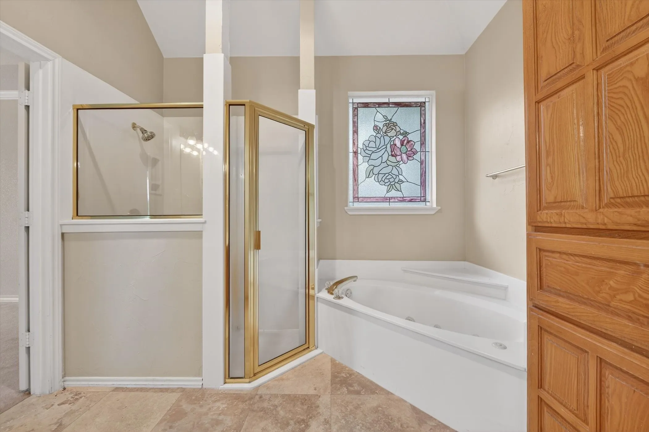 Single Family Residence For Rent in Tarrant County , 914 Dove Creek Trail, Southlake, Texas 76092, 5 Bedroom, 4 Bathroom, 2 Garage spaces, 3,151 Sqft, built in 1998, mls#21274710, Real Estate Agent in Southlake, Homes For Rent in Tarrant county, Homes For Rent in Southlake, Realtor in Southlake Texas, Real Estate Brokerage Independent Realty Texas, Luminita Cordes Realtor