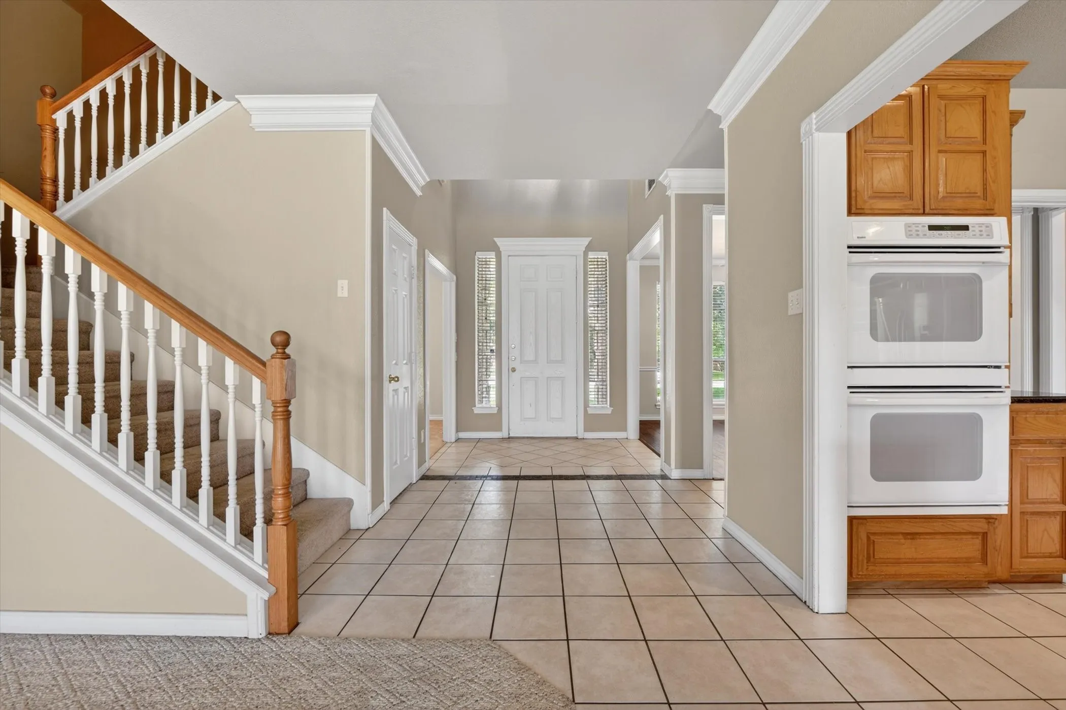 Single Family Residence For Rent in Tarrant County , 914 Dove Creek Trail, Southlake, Texas 76092, 5 Bedroom, 4 Bathroom, 2 Garage spaces, 3,151 Sqft, built in 1998, mls#21274710, Real Estate Agent in Southlake, Homes For Rent in Tarrant county, Homes For Rent in Southlake, Realtor in Southlake Texas, Real Estate Brokerage Independent Realty Texas, Luminita Cordes Realtor