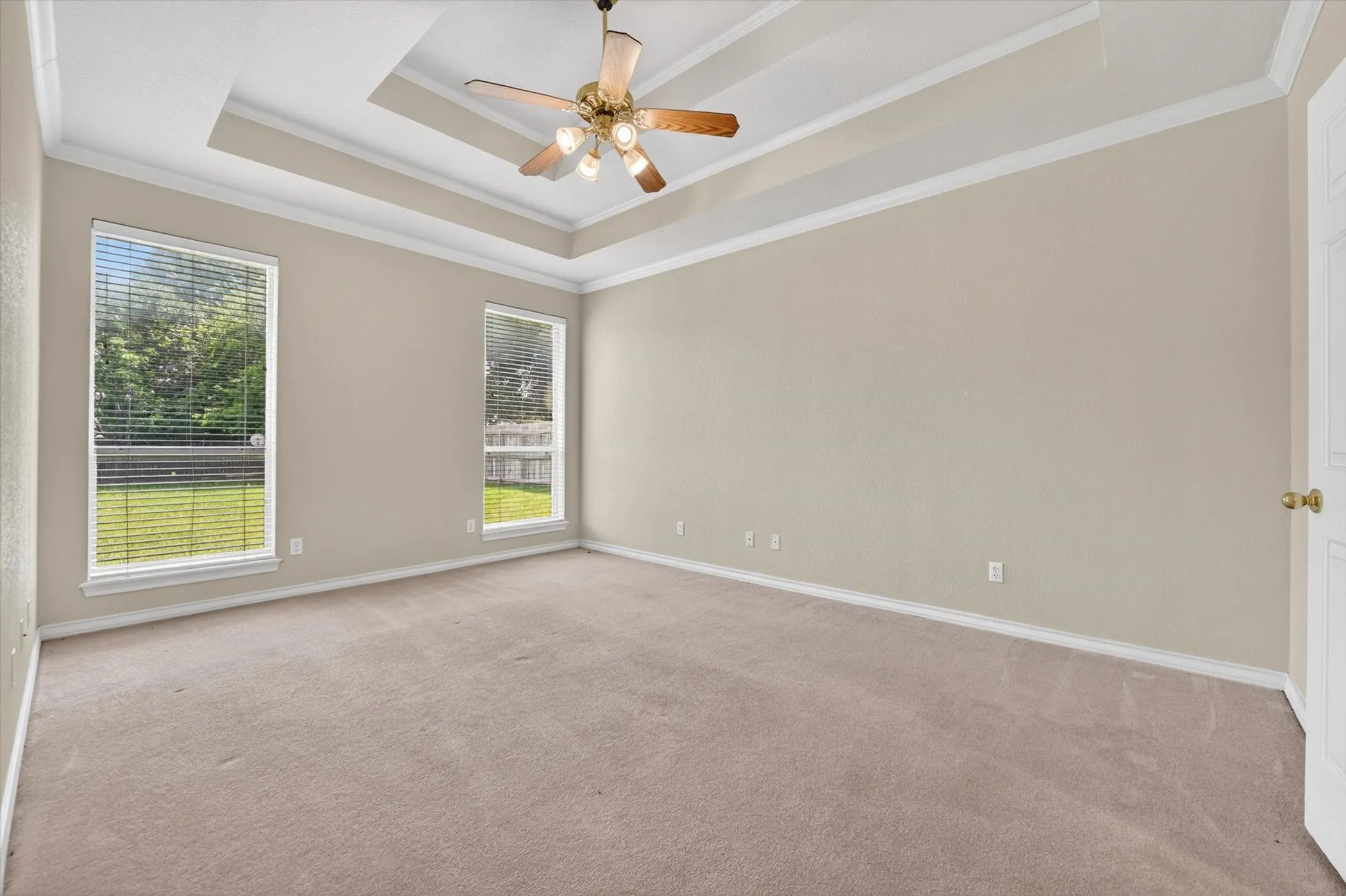 Single Family Residence For Rent in Tarrant County , 914 Dove Creek Trail, Southlake, Texas 76092, 5 Bedroom, 4 Bathroom, 2 Garage spaces, 3,151 Sqft, built in 1998, mls#21274710, Real Estate Agent in Southlake, Homes For Rent in Tarrant county, Homes For Rent in Southlake, Realtor in Southlake Texas, Real Estate Brokerage Independent Realty Texas, Luminita Cordes Realtor