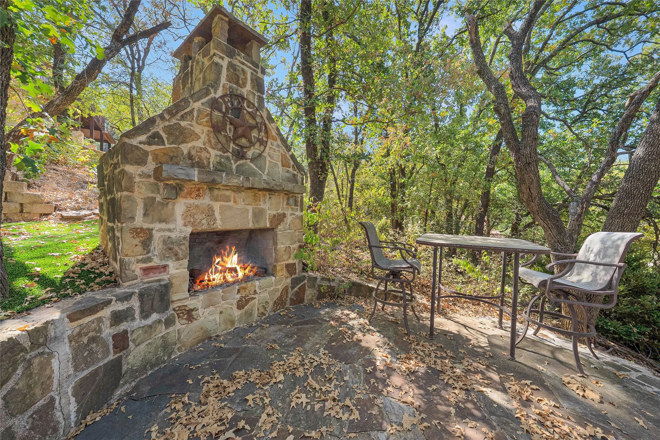 Single Family Residence For Sale in Denton County , 9205 Old Cross Timbers Road, Flower Mound, Texas 75022, 3 Bedroom, 3 Bathroom, 3 Garage spaces, 2,520 Sqft, built in 2005, mls#21259451, Real Estate Agent in Flower Mound, Homes For Sale in Denton county, Homes For Sale in Flower Mound, Realtor in Flower Mound Texas, Real Estate Brokerage Independent Realty Texas, Luminita Cordes Realtor