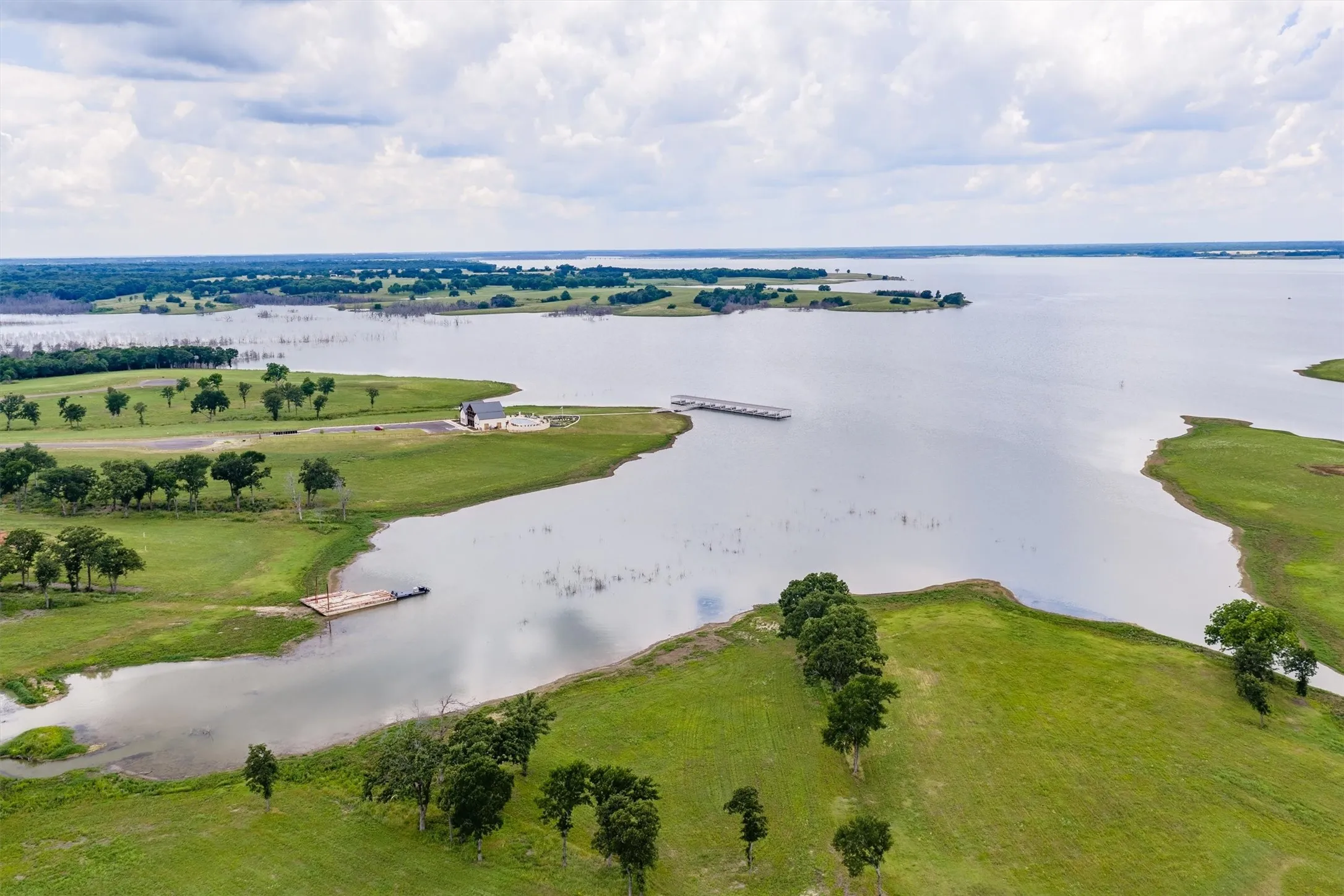 Improved Land For Sale in Fannin County , 220 Lakeshore Lane, Windom, Texas 75492, 0, 0, Garage spaces, 0 Sqft, built in 0, mls#21276242, Real Estate Agent in Windom, Homes For Sale in Fannin county, Homes For Sale in Windom, Realtor in Windom Texas, Real Estate Brokerage Independent Realty Texas, Luminita Cordes Realtor