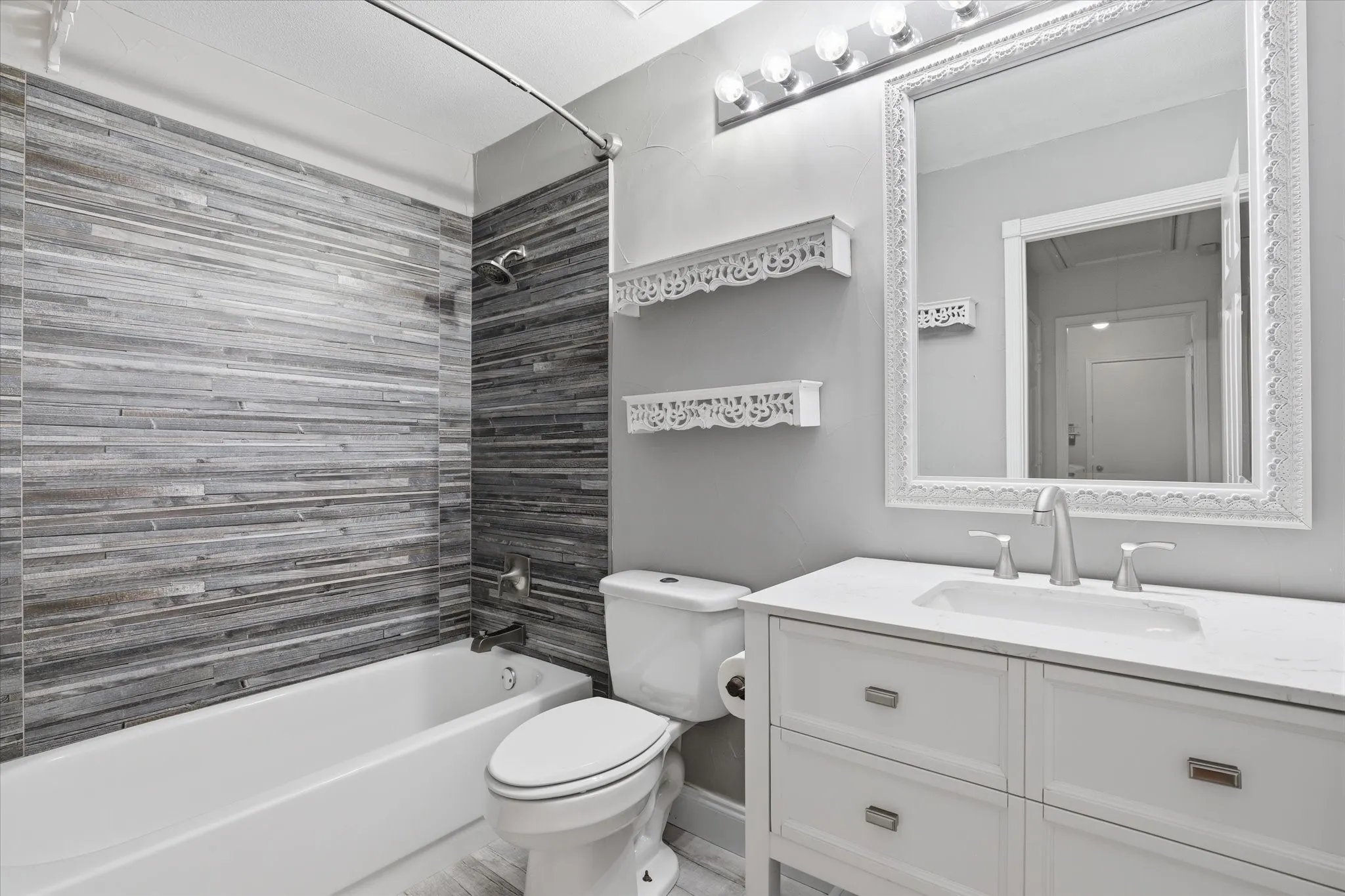 Single Family Residence For Sale in Collin County , 3713 Legendary Lane, Plano, Texas 75023, 3 Bedroom, 2 Bathroom, 2 Garage spaces, 2,031 Sqft, built in 1988, Price $475,000, mls#21277208, Real Estate Agent in Plano, Homes For Sale in Collin county, Homes For Sale in Plano, Realtor in Plano Texas, Real Estate Brokerage Independent Realty Texas, Luminita Cordes Realtor