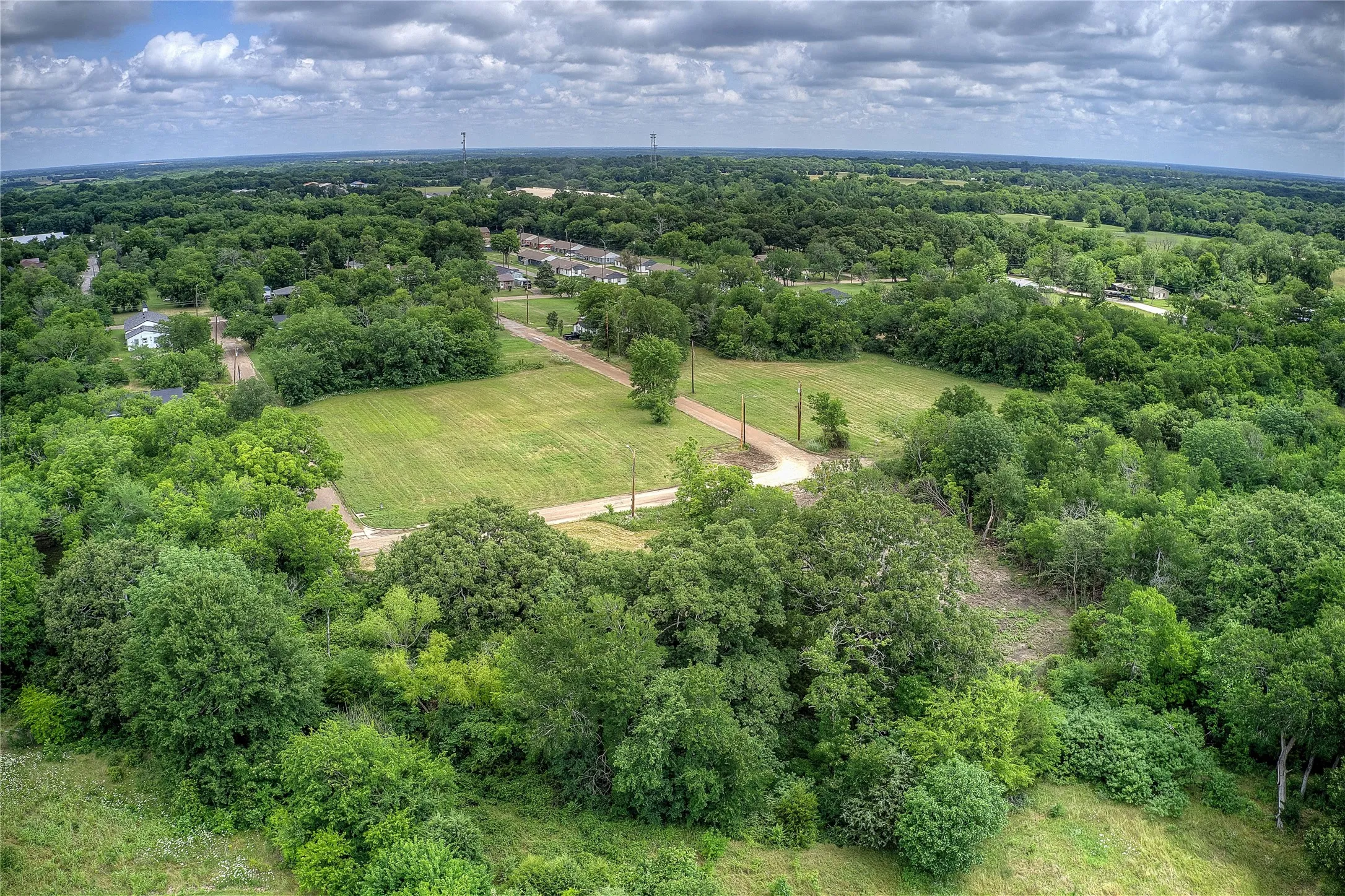 Unimproved Land For Sale in Hunt County , TBD Sycamore Street, Commerce, Texas 75428, 0, 0, Garage spaces, 0 Sqft, built in 0, mls#21277580, Real Estate Agent in Commerce, Homes For Sale in Hunt county, Homes For Sale in Commerce, Realtor in Commerce Texas, Real Estate Brokerage Independent Realty Texas, Luminita Cordes Realtor