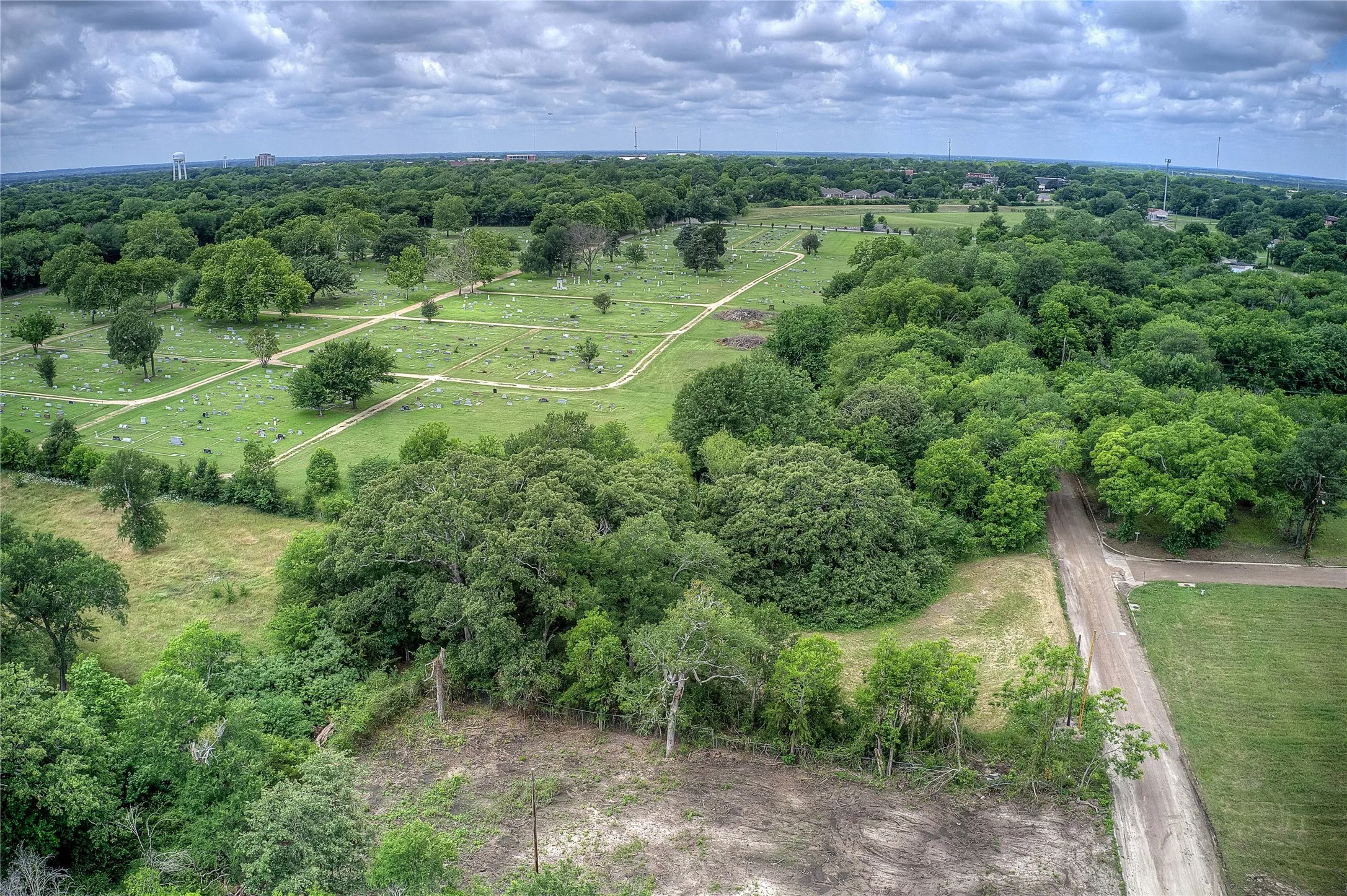 Unimproved Land For Sale in Hunt County , TBD Sycamore Street, Commerce, Texas 75428, 0, 0, Garage spaces, 0 Sqft, built in 0, mls#21277580, Real Estate Agent in Commerce, Homes For Sale in Hunt county, Homes For Sale in Commerce, Realtor in Commerce Texas, Real Estate Brokerage Independent Realty Texas, Luminita Cordes Realtor