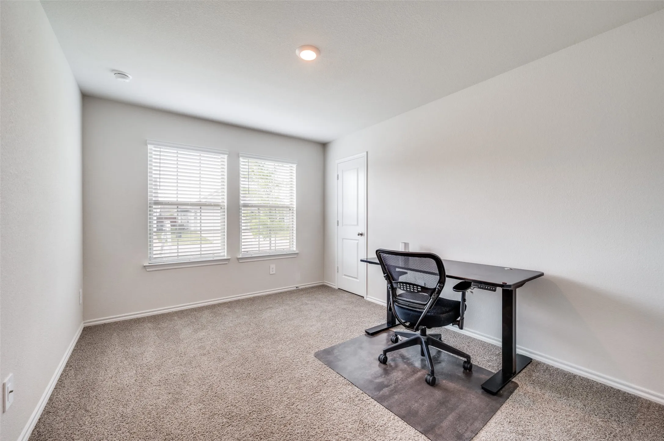 Single Family Residence For Rent in Denton County , 13105 Dawson Drive, Providence Village, Texas 76227, 3 Bedroom, 2 Bathroom, 2 Garage spaces, 1,411 Sqft, built in 2024, mls#21277587, Real Estate Agent in Providence Village, Homes For Rent in Denton county, Homes For Rent in Providence Village, Realtor in Providence Village Texas, Real Estate Brokerage Independent Realty Texas, Luminita Cordes Realtor