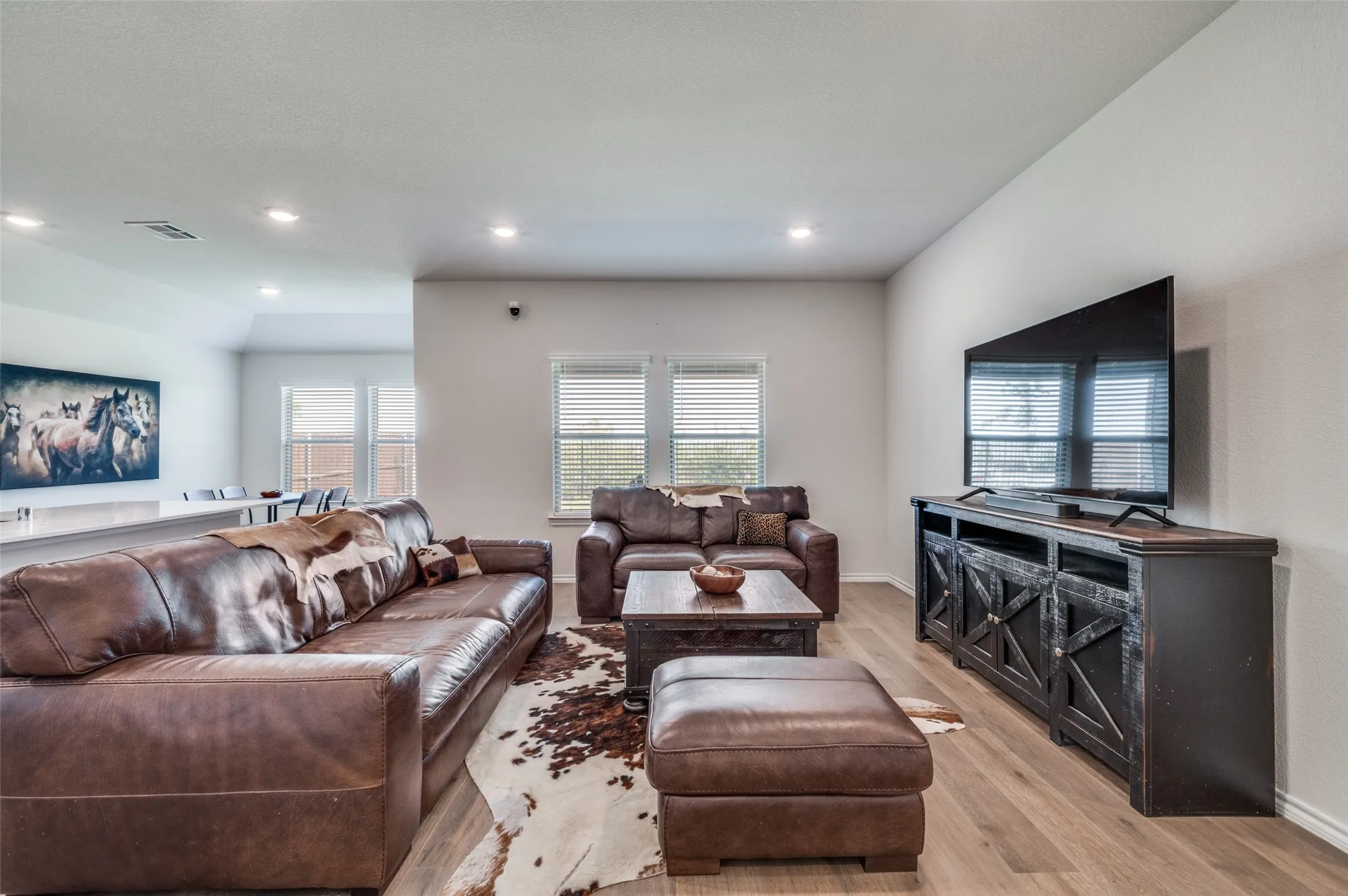 Single Family Residence For Rent in Denton County , 13105 Dawson Drive, Providence Village, Texas 76227, 3 Bedroom, 2 Bathroom, 2 Garage spaces, 1,411 Sqft, built in 2024, mls#21277587, Real Estate Agent in Providence Village, Homes For Rent in Denton county, Homes For Rent in Providence Village, Realtor in Providence Village Texas, Real Estate Brokerage Independent Realty Texas, Luminita Cordes Realtor