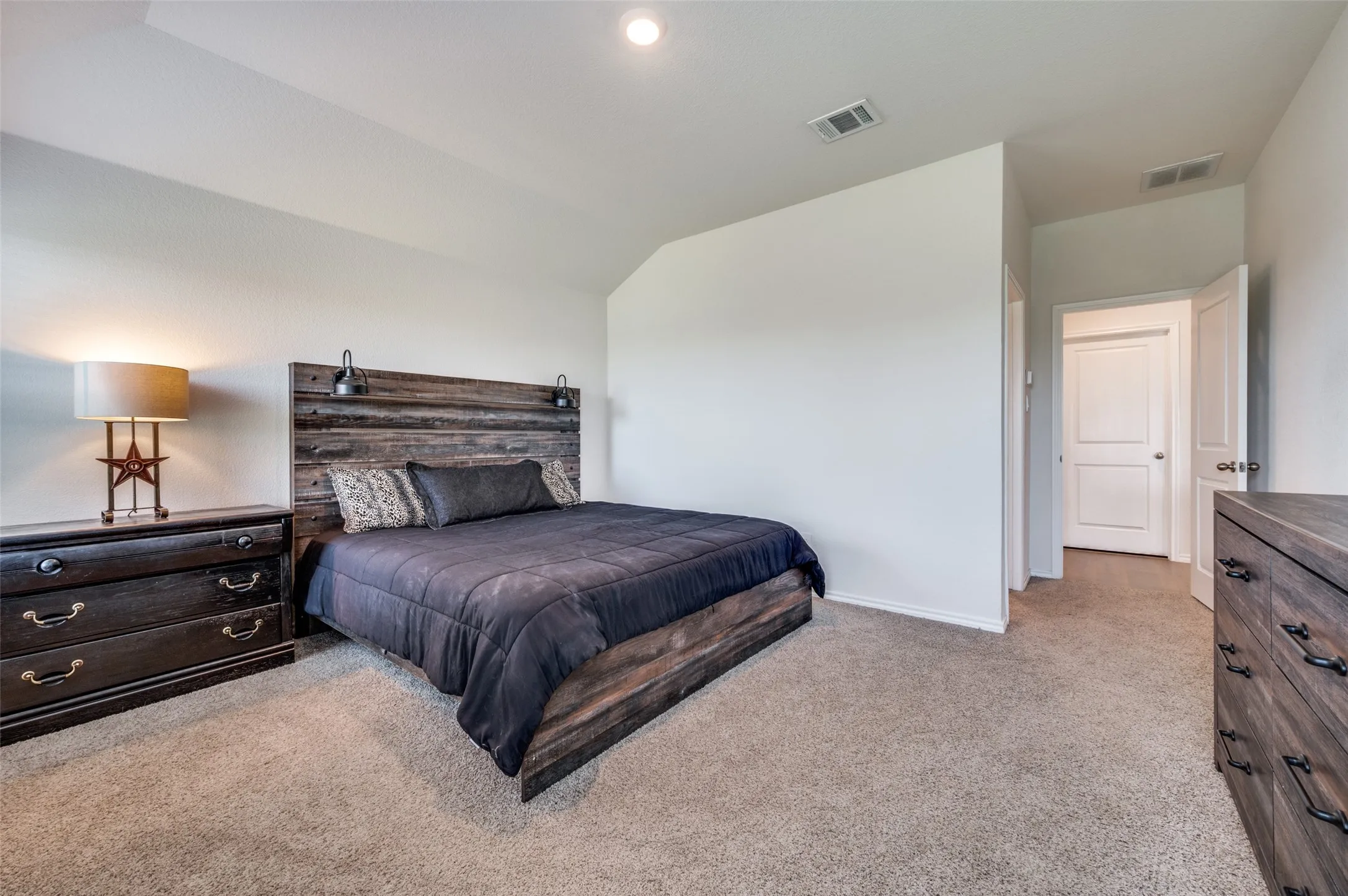 Single Family Residence For Rent in Denton County , 13105 Dawson Drive, Providence Village, Texas 76227, 3 Bedroom, 2 Bathroom, 2 Garage spaces, 1,411 Sqft, built in 2024, mls#21277587, Real Estate Agent in Providence Village, Homes For Rent in Denton county, Homes For Rent in Providence Village, Realtor in Providence Village Texas, Real Estate Brokerage Independent Realty Texas, Luminita Cordes Realtor