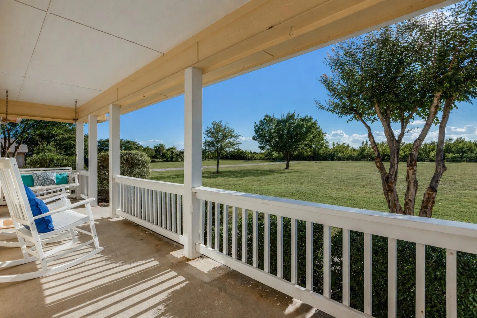 Single Family Residence For Sale in Collin County , 845 County Road 490, Princeton, Texas 75407, 4 Bedroom, 2 Bathroom, 2 Garage spaces, 2,677 Sqft, built in 1997, mls#21264386, Real Estate Agent in Princeton, Homes For Sale in Collin county, Homes For Sale in Princeton, Realtor in Princeton Texas, Real Estate Brokerage Independent Realty Texas, Luminita Cordes Realtor