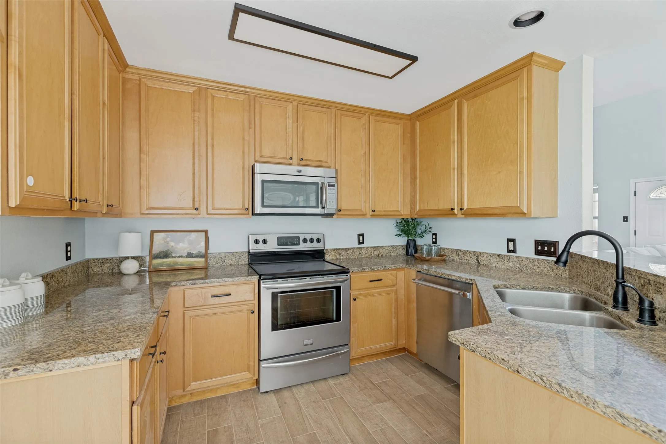 Single Family Residence For Sale in Collin County , 845 County Road 490, Princeton, Texas 75407, 4 Bedroom, 2 Bathroom, 2 Garage spaces, 2,677 Sqft, built in 1997, mls#21264386, Real Estate Agent in Princeton, Homes For Sale in Collin county, Homes For Sale in Princeton, Realtor in Princeton Texas, Real Estate Brokerage Independent Realty Texas, Luminita Cordes Realtor