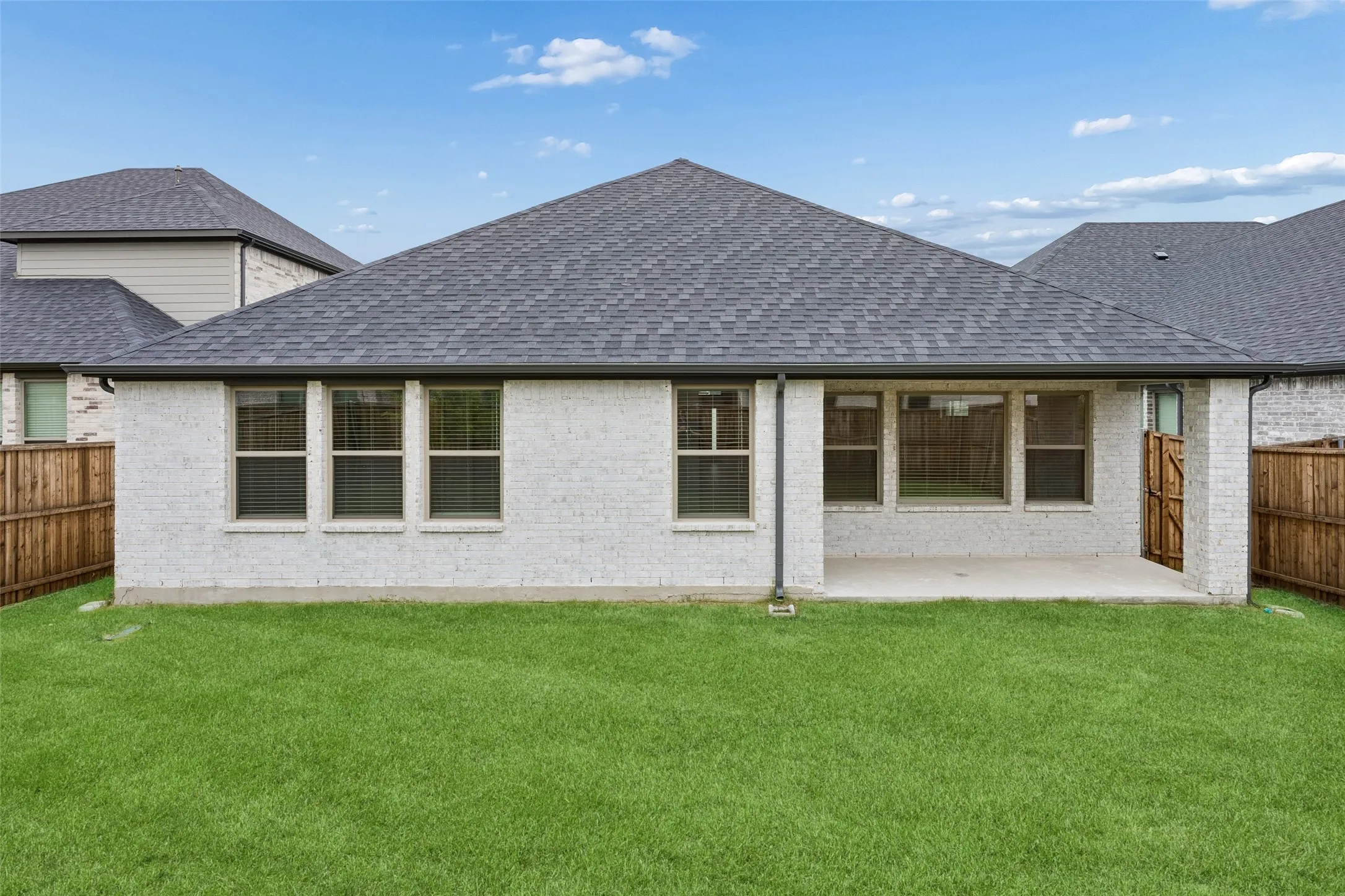 Single Family Residence For Sale in Collin County , 361 Silver Springs Lane, Lavon, Texas 75166, 4 Bedroom, 3 Bathroom, 2 Garage spaces, 2,466 Sqft, built in 2024, mls#21275777, Real Estate Agent in Lavon, Homes For Sale in Collin county, Homes For Sale in Lavon, Realtor in Lavon Texas, Real Estate Brokerage Independent Realty Texas, Luminita Cordes Realtor