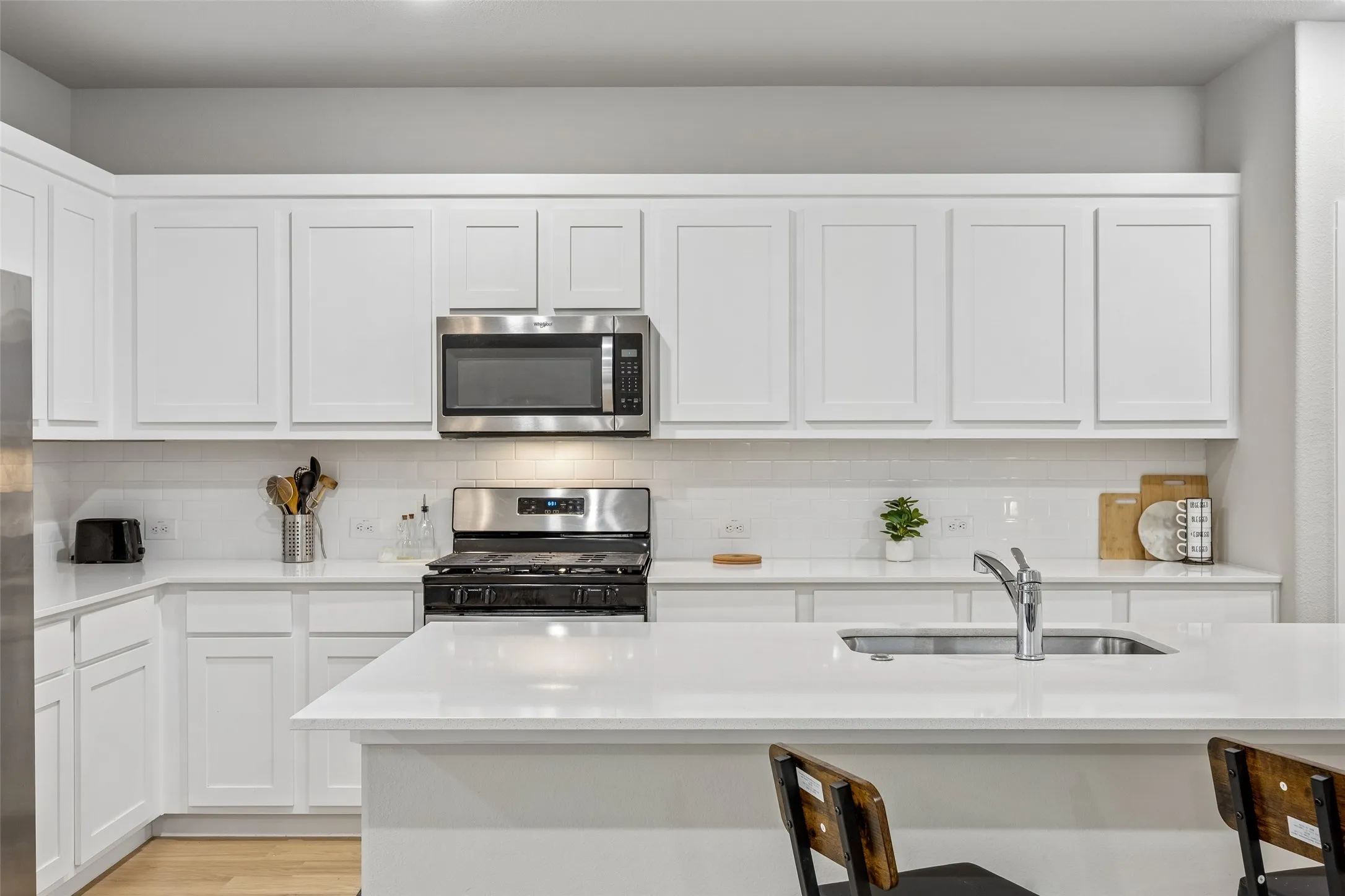 Single Family Residence For Sale in Collin County , 383 Silver Springs Lane, Lavon, Texas 75166, 4 Bedroom, 3 Bathroom, 2 Garage spaces, 2,466 Sqft, built in 2024, Price $384,900, mls#21275639, Real Estate Agent in Lavon, Homes For Sale in Collin county, Homes For Sale in Lavon, Realtor in Lavon Texas, Real Estate Brokerage Independent Realty Texas, Luminita Cordes Realtor
