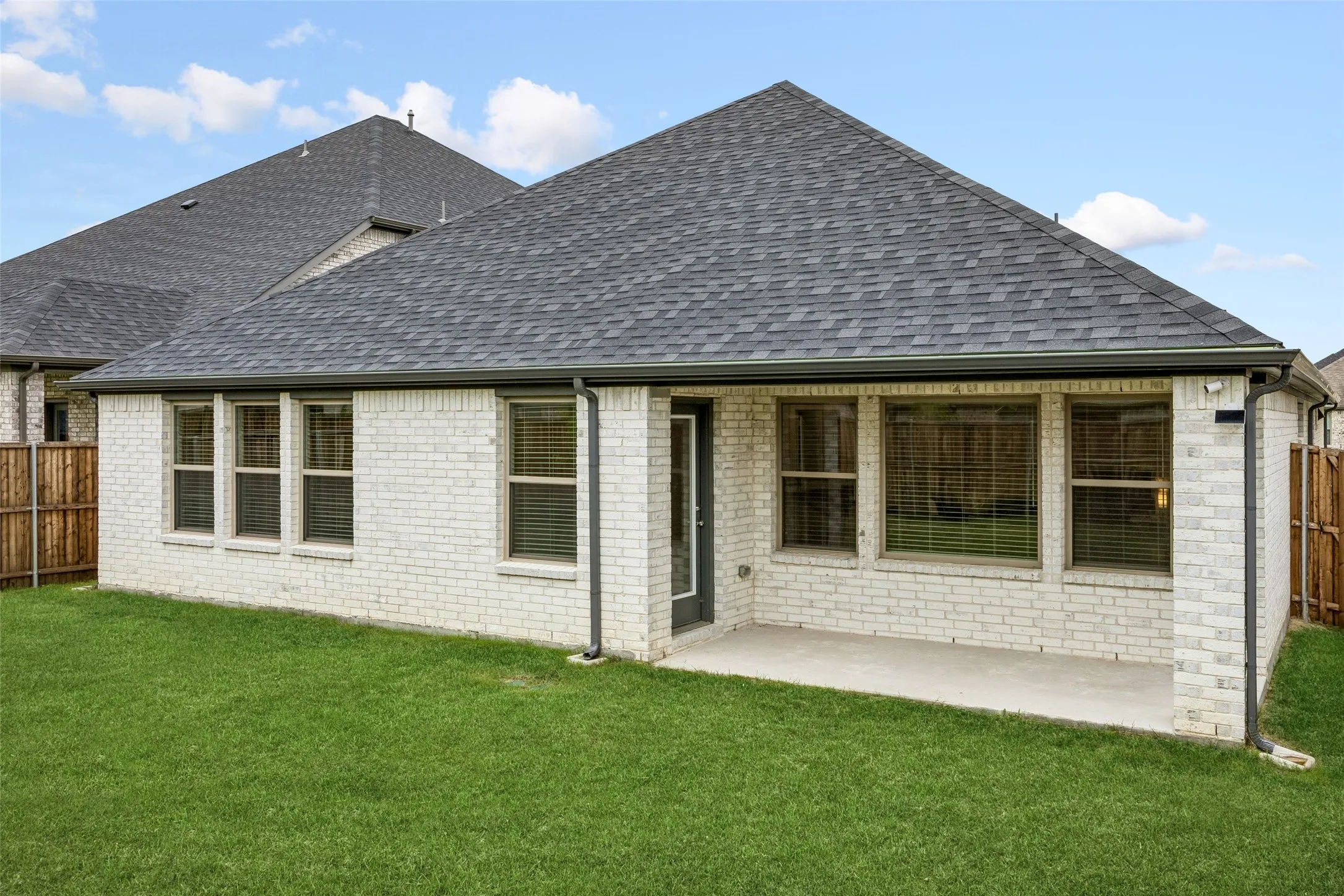Single Family Residence For Sale in Collin County , 383 Silver Springs Lane, Lavon, Texas 75166, 4 Bedroom, 3 Bathroom, 2 Garage spaces, 2,466 Sqft, built in 2024, Price $384,900, mls#21275639, Real Estate Agent in Lavon, Homes For Sale in Collin county, Homes For Sale in Lavon, Realtor in Lavon Texas, Real Estate Brokerage Independent Realty Texas, Luminita Cordes Realtor