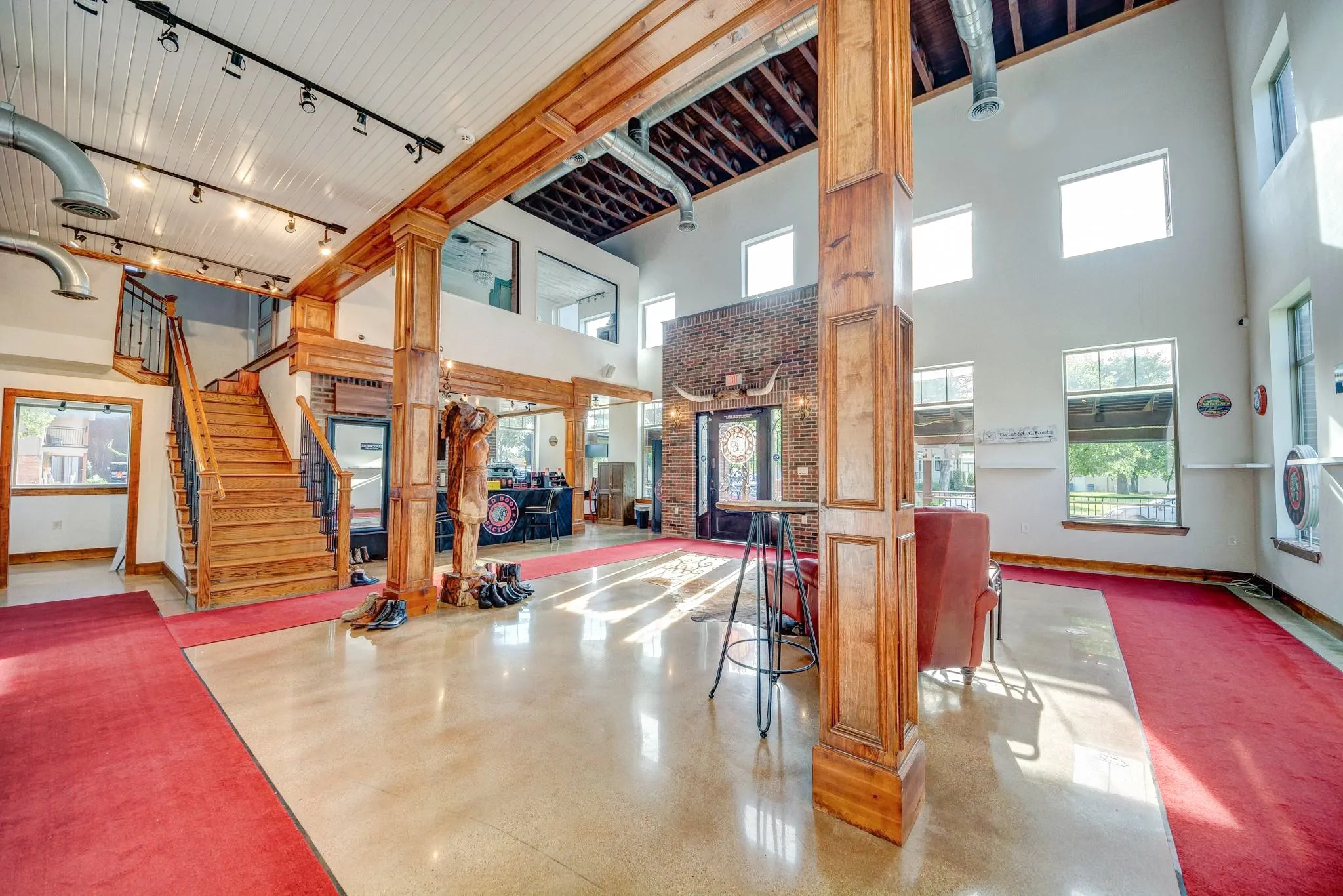 Office For Rent in Denton County , 304 N Oak Street, Roanoke, Texas 76262, 0, 0, Garage spaces, 0 Sqft, built in 2008, Price $8,000, mls#21277651, Real Estate Agent in Roanoke, Homes For Rent in Denton county, Homes For Rent in Roanoke, Realtor in Roanoke Texas, Real Estate Brokerage Independent Realty Texas, Luminita Cordes Realtor