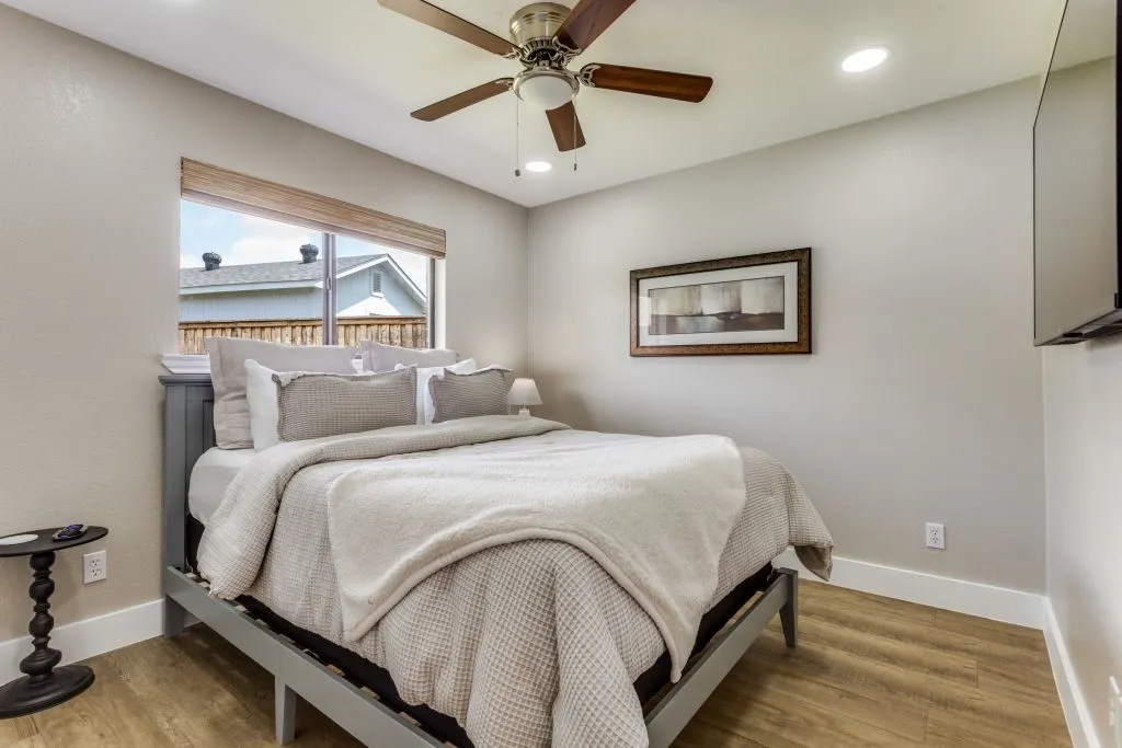 Single Family Residence For Rent in Denton County , 926 Hillside Lane, Flower Mound, Texas 75028, 3 Bedroom, 2 Bathroom, 2 Garage spaces, 1,498 Sqft, built in 1983, mls#21277614, Real Estate Agent in Flower Mound, Homes For Rent in Denton county, Homes For Rent in Flower Mound, Realtor in Flower Mound Texas, Real Estate Brokerage Independent Realty Texas, Luminita Cordes Realtor