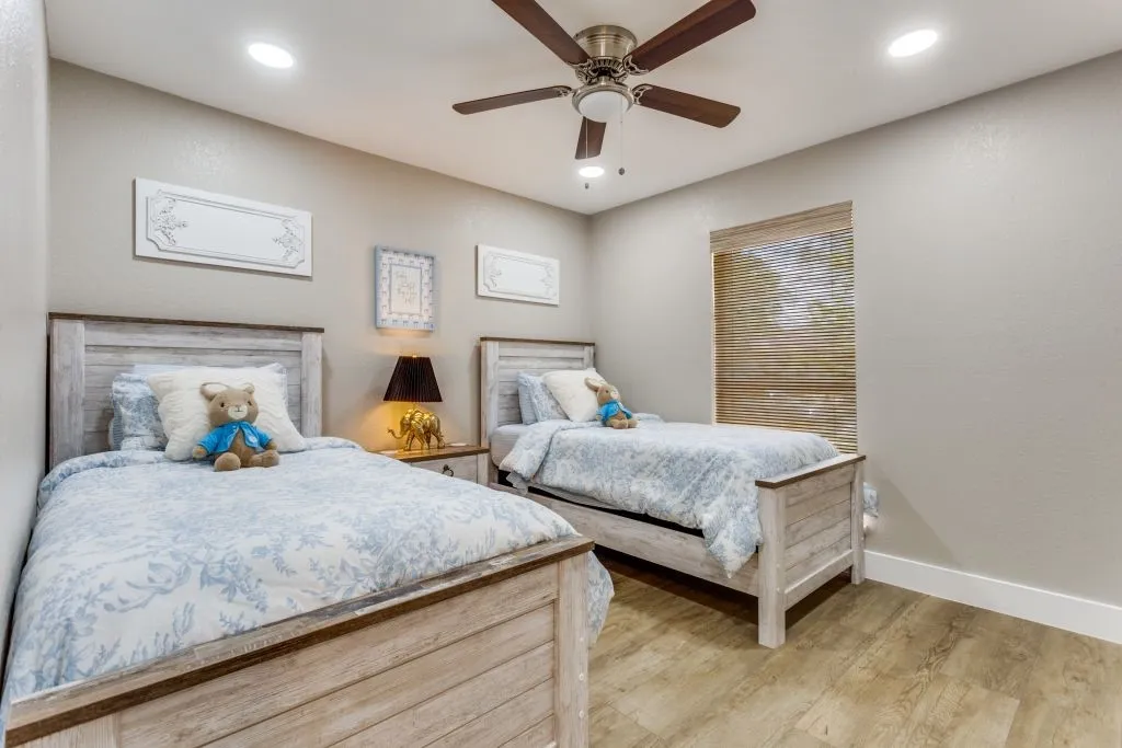 Single Family Residence For Rent in Denton County , 926 Hillside Lane, Flower Mound, Texas 75028, 3 Bedroom, 2 Bathroom, 2 Garage spaces, 1,498 Sqft, built in 1983, mls#21277614, Real Estate Agent in Flower Mound, Homes For Rent in Denton county, Homes For Rent in Flower Mound, Realtor in Flower Mound Texas, Real Estate Brokerage Independent Realty Texas, Luminita Cordes Realtor