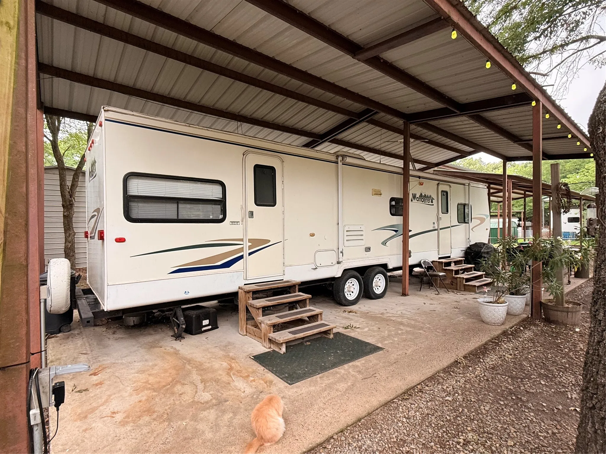 Manufactured Home For Sale in Wood County , 6435 FM 17 LOTS 205-207, Yantis, Texas 75497, 1 Bedroom, 1 Bathroom, Garage spaces, 399 Sqft, built in 2019, mls#21277598, Real Estate Agent in Yantis, Homes For Sale in Wood county, Homes For Sale in Yantis, Realtor in Yantis Texas, Real Estate Brokerage Independent Realty Texas, Luminita Cordes Realtor