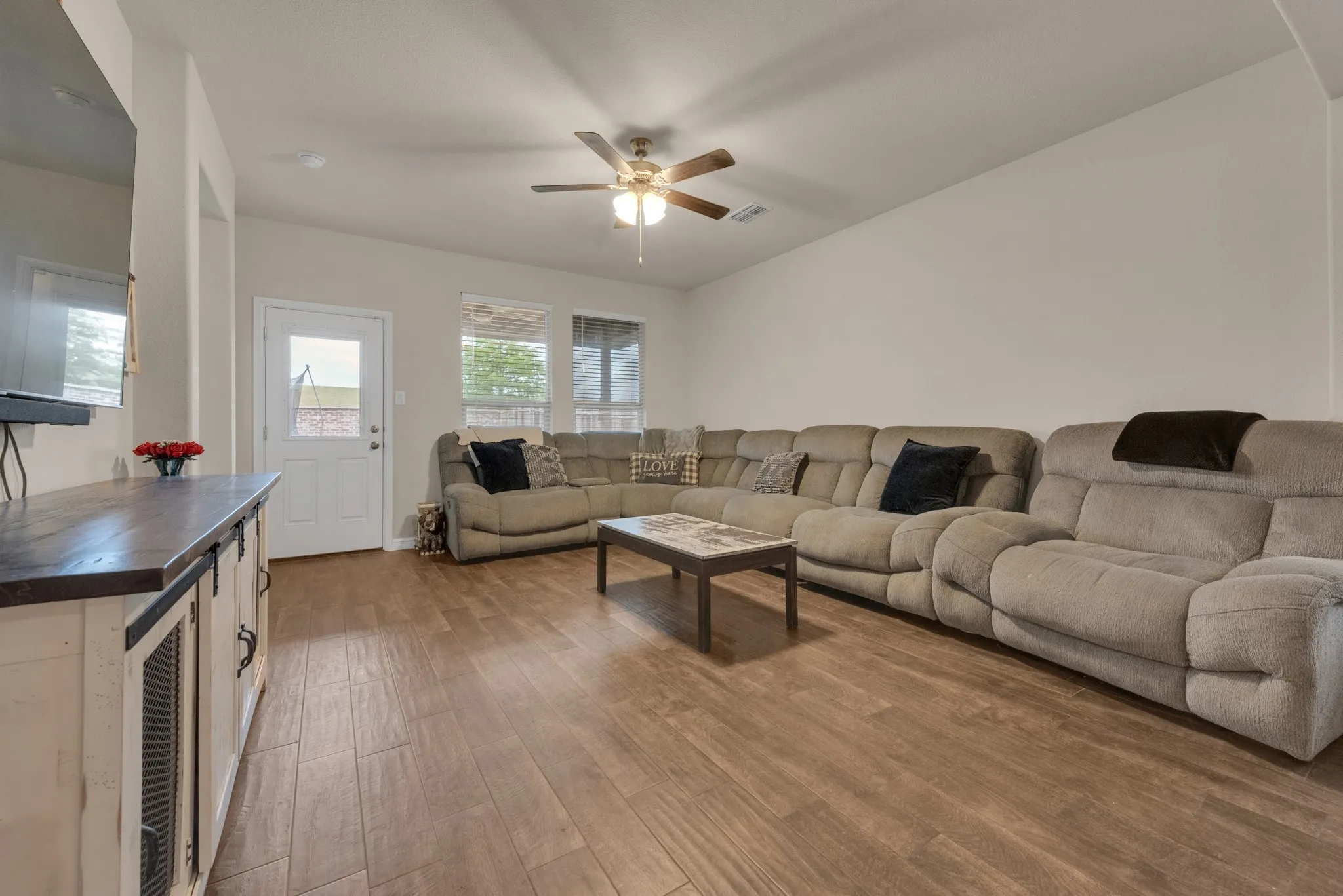 Single Family Residence For Sale in Denton County , 16128 Bronte Lane, Fort Worth, Texas 76247, 3 Bedroom, 2 Bathroom, 2 Garage spaces, 1,804 Sqft, built in 2020, mls#21277710, Real Estate Agent in Fort Worth, Homes For Sale in Denton county, Homes For Sale in Fort Worth, Realtor in Fort Worth Texas, Real Estate Brokerage Independent Realty Texas, Luminita Cordes Realtor