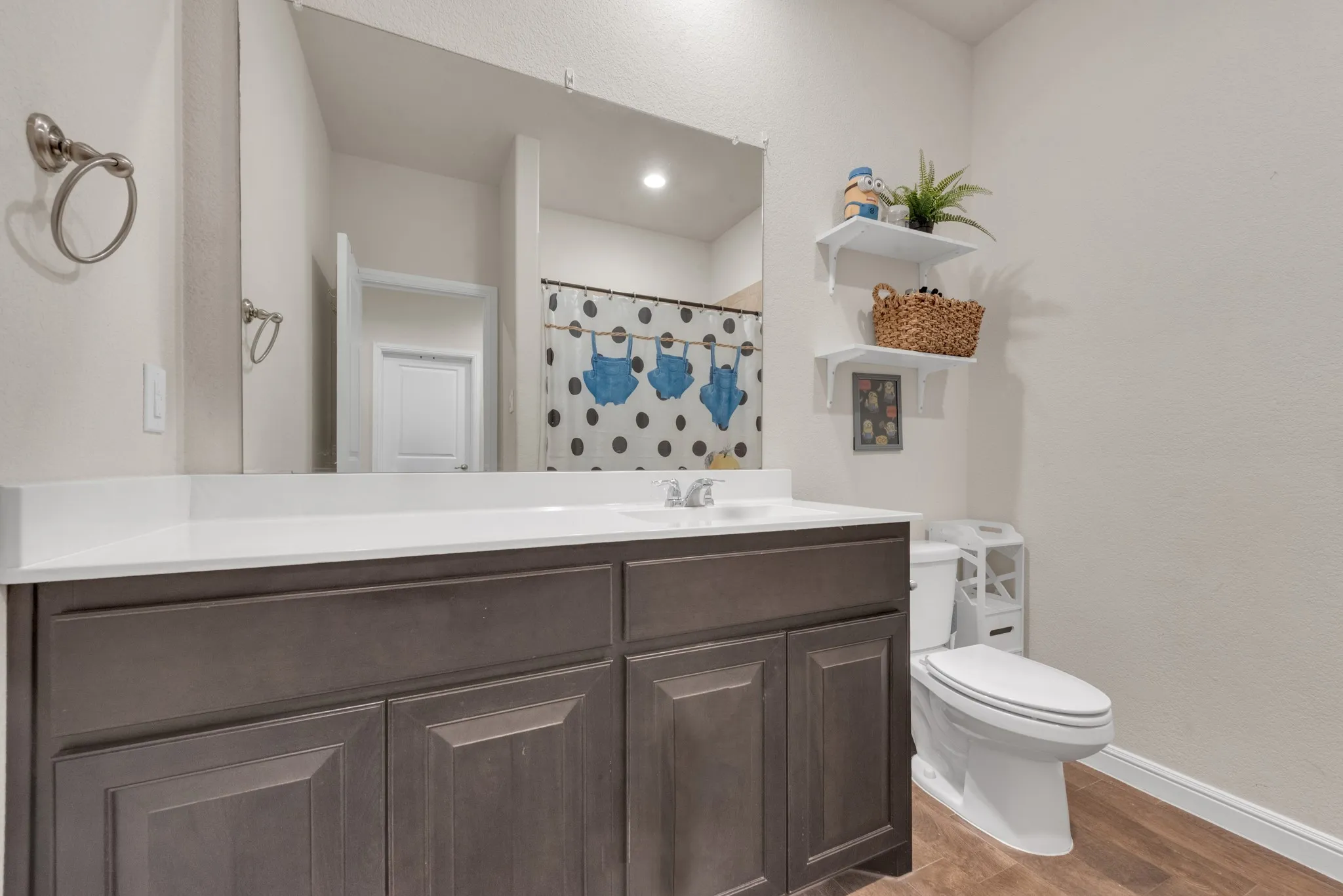 Single Family Residence For Sale in Denton County , 16128 Bronte Lane, Fort Worth, Texas 76247, 3 Bedroom, 2 Bathroom, 2 Garage spaces, 1,804 Sqft, built in 2020, mls#21277710, Real Estate Agent in Fort Worth, Homes For Sale in Denton county, Homes For Sale in Fort Worth, Realtor in Fort Worth Texas, Real Estate Brokerage Independent Realty Texas, Luminita Cordes Realtor