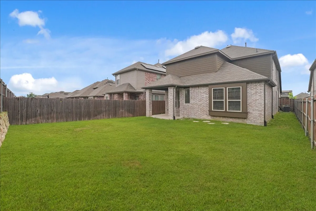 Single Family Residence For Sale in Kaufman County , 3911 Rochelle Lane, Forney, Texas 75126, 4 Bedrooms, 3 Bathrooms, 2 Garage spaces, 2,360 Sqft, built in 2020, Price $350,000, mls#21277680, Real Estate Agent in Forney, Homes For Sale in Kaufman county, Homes For Sale in Forney, Realtor in Forney Texas, Real Estate Brokerage Independent Realty Texas, Luminita Cordes Realtor