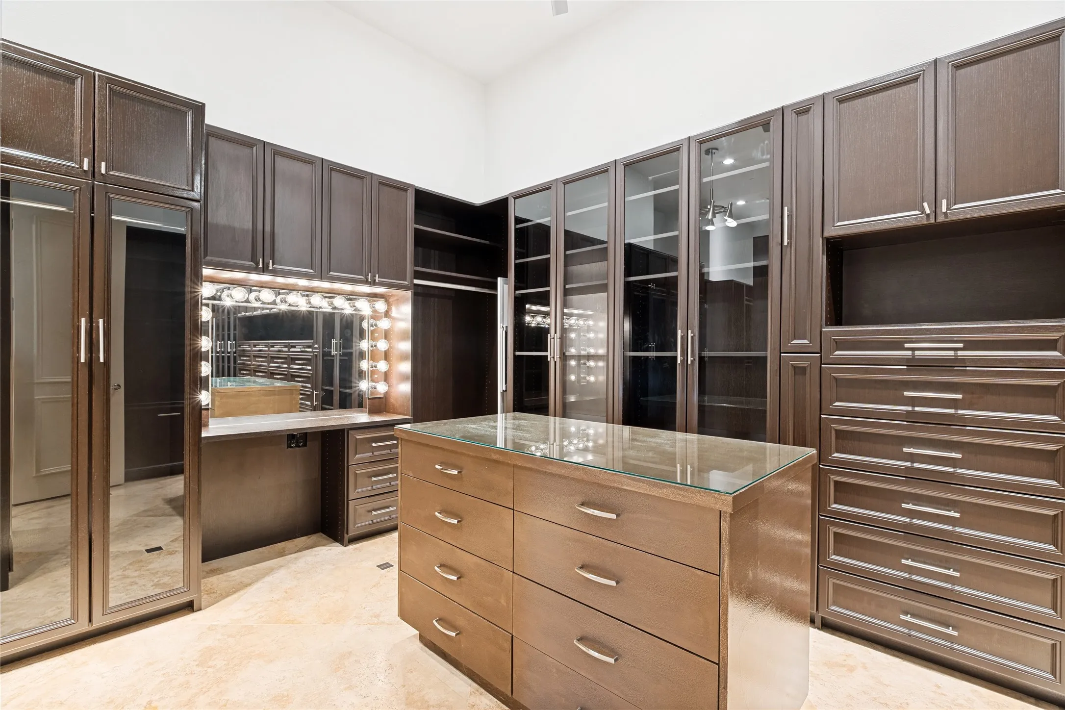 Single Family Residence For Sale in Denton County , 6432 Sudbury Road, Plano, Texas 75024, 6 Bedroom, 9 Bathroom, 4 Garage spaces, 13,265 Sqft, built in 2005, Price $7,999,000, mls#21277681, Real Estate Agent in Plano, Homes For Sale in Denton county, Homes For Sale in Plano, Realtor in Plano Texas, Real Estate Brokerage Independent Realty Texas, Luminita Cordes Realtor