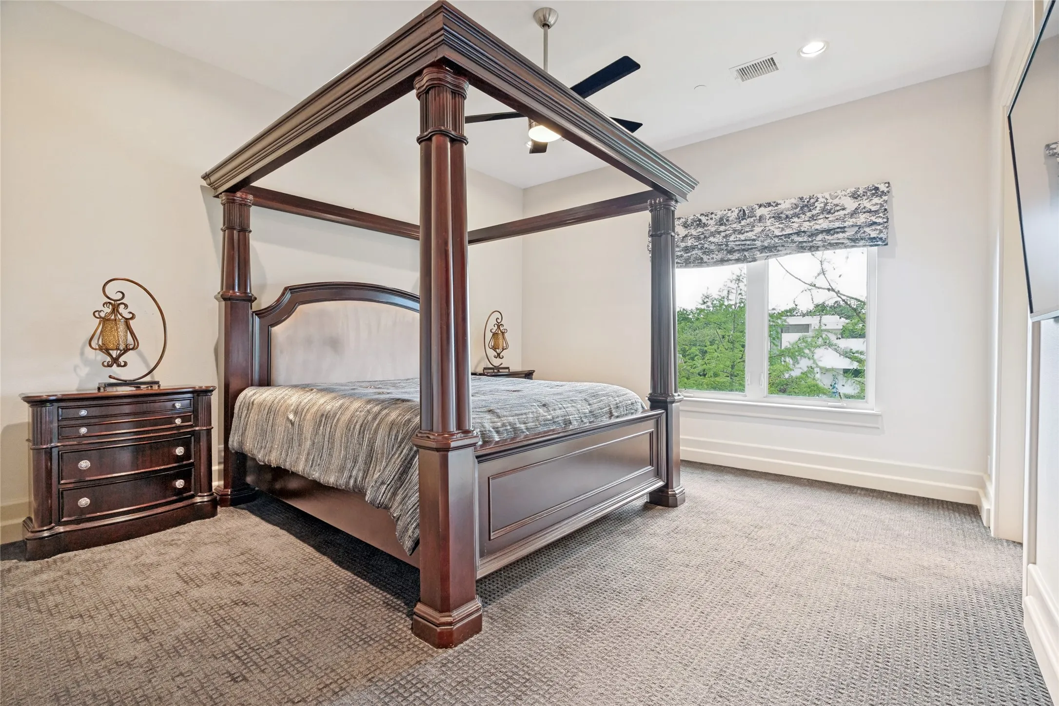 Single Family Residence For Sale in Denton County , 6432 Sudbury Road, Plano, Texas 75024, 6 Bedroom, 9 Bathroom, 4 Garage spaces, 13,265 Sqft, built in 2005, Price $7,999,000, mls#21277681, Real Estate Agent in Plano, Homes For Sale in Denton county, Homes For Sale in Plano, Realtor in Plano Texas, Real Estate Brokerage Independent Realty Texas, Luminita Cordes Realtor