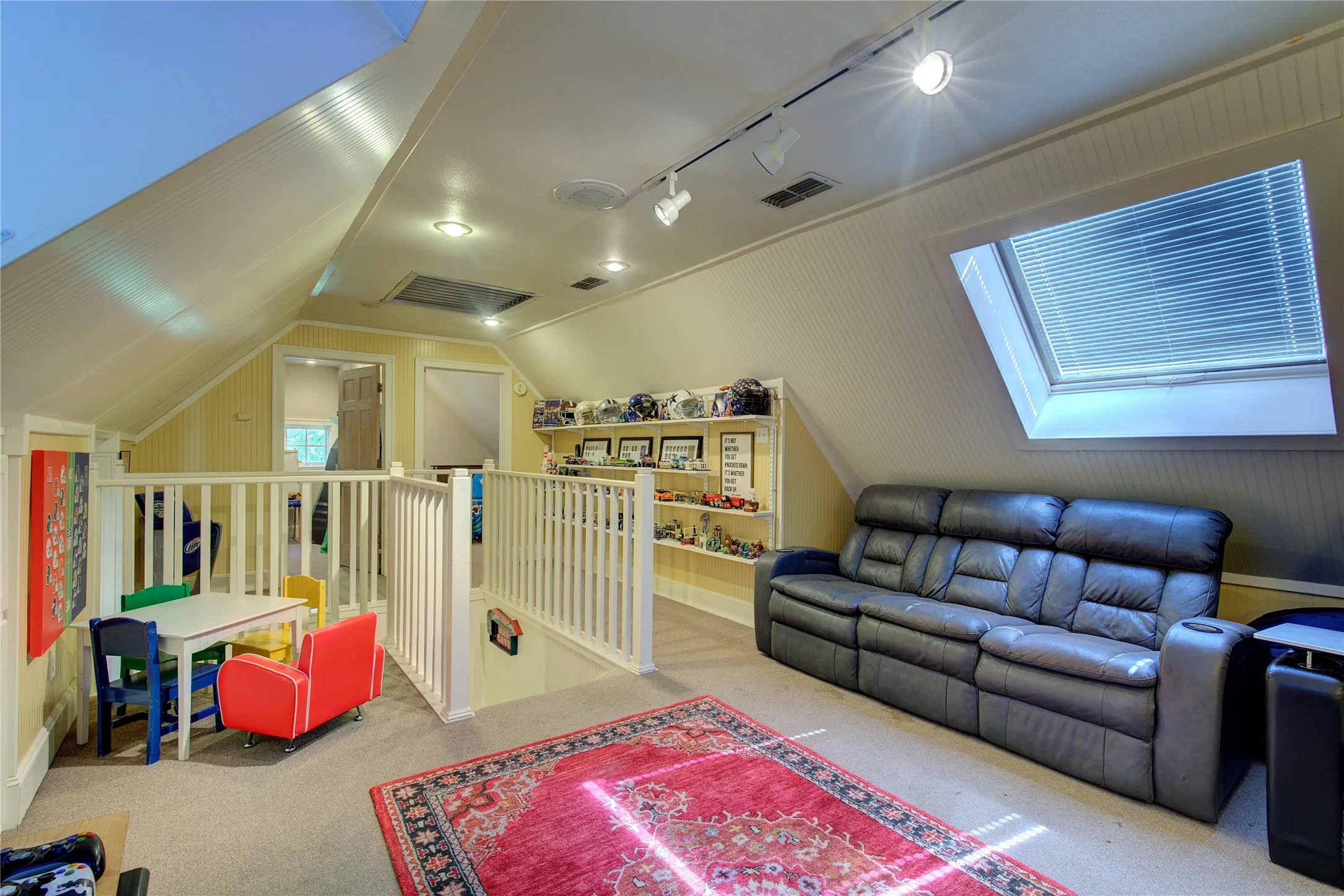 Single Family Residence For Sale in Hopkins County , 2 Jennifer Lane, Sulphur Springs, Texas 75482, 4 Bedroom, 4 Bathroom, 3 Garage spaces, 3,972 Sqft, built in 1997, mls#21275734, Real Estate Agent in Sulphur Springs, Homes For Sale in Hopkins county, Homes For Sale in Sulphur Springs, Realtor in Sulphur Springs Texas, Real Estate Brokerage Independent Realty Texas, Luminita Cordes Realtor