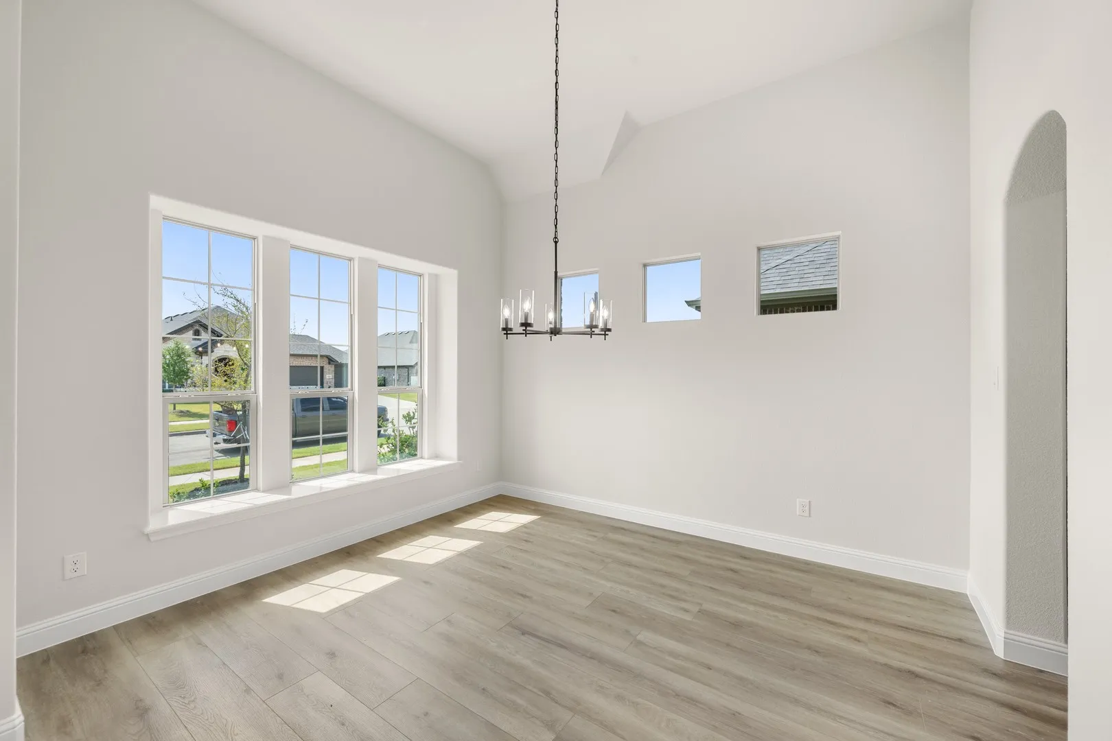 DFW-Silo Mills-Concept 3015-7861 Barley Field Street-Dining-Risewell Homes-1