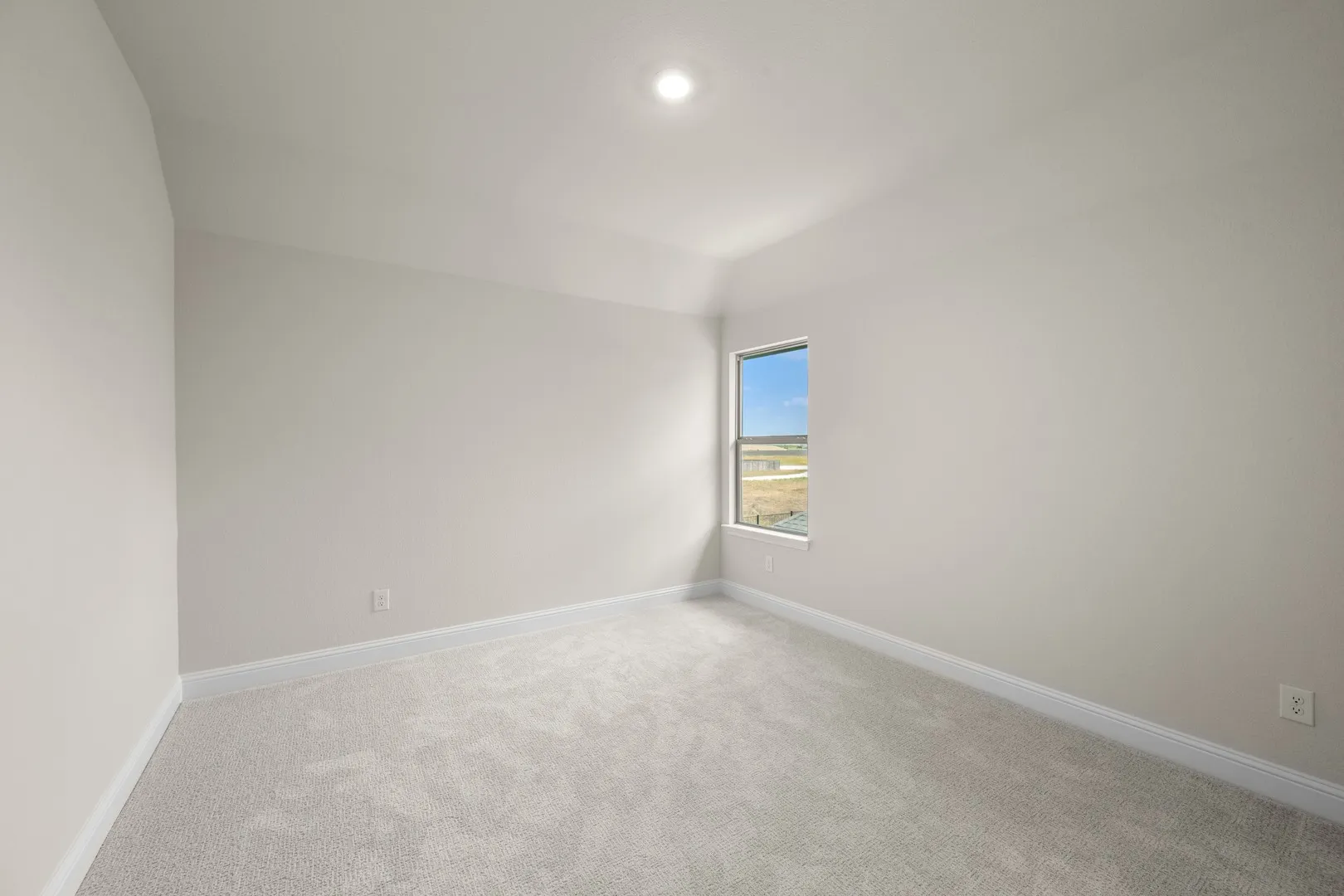DFW-Silo Mills-Concept 3015-7861 Barley Field Street-Bedroom-Risewell Homes-3